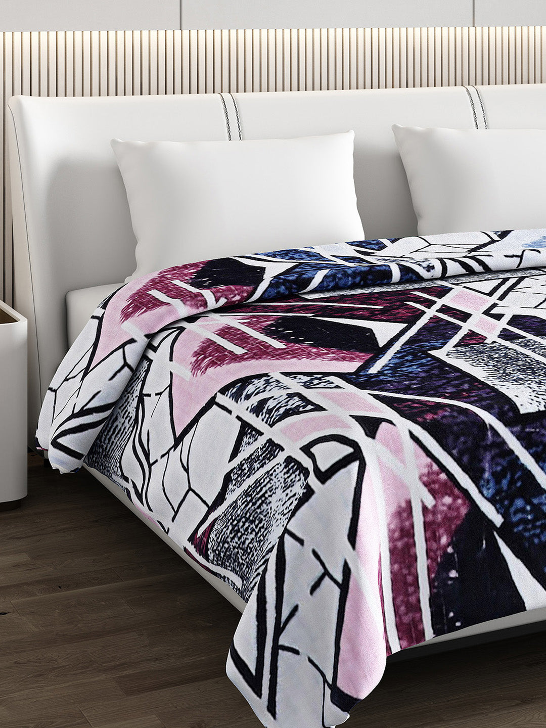 Printed Double Bed Blanket for Heavy Winter -3 Ply