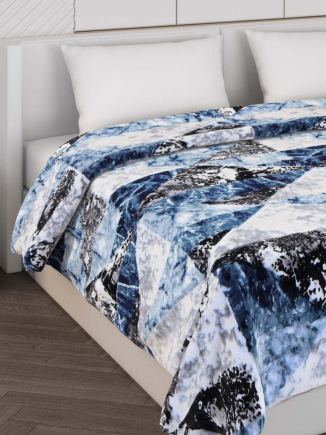 Printed Double Bed Blanket for Mild Winter -2 Ply