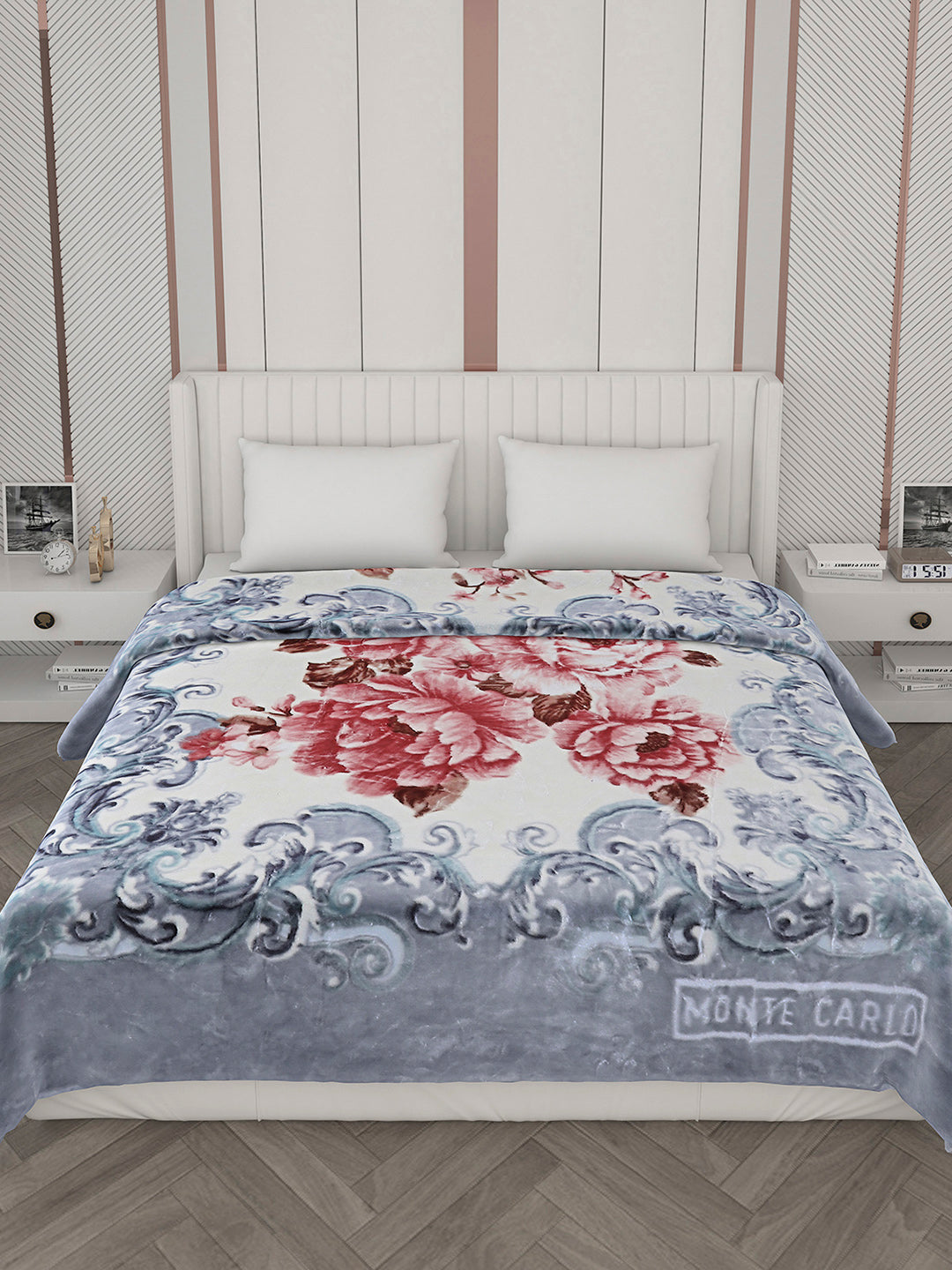 Printed Double Bed Blanket for Heavy Winter -3 Ply