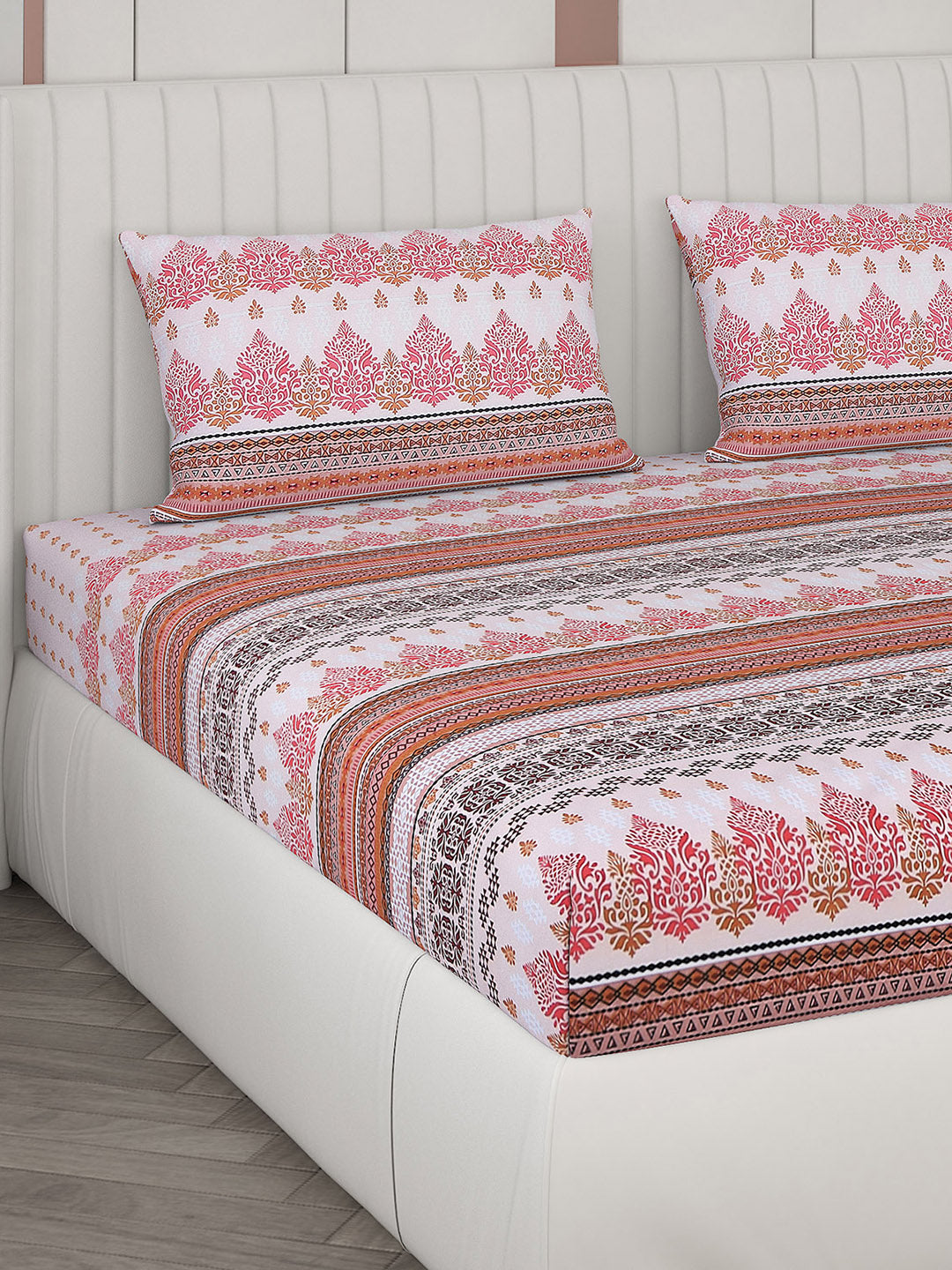 104 TC Cotton Double Bedsheet with 2 Pillow Covers