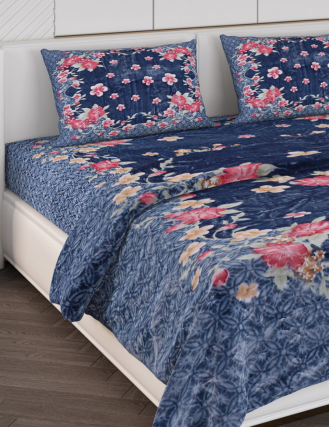 Printed Double Bed Bedding Set