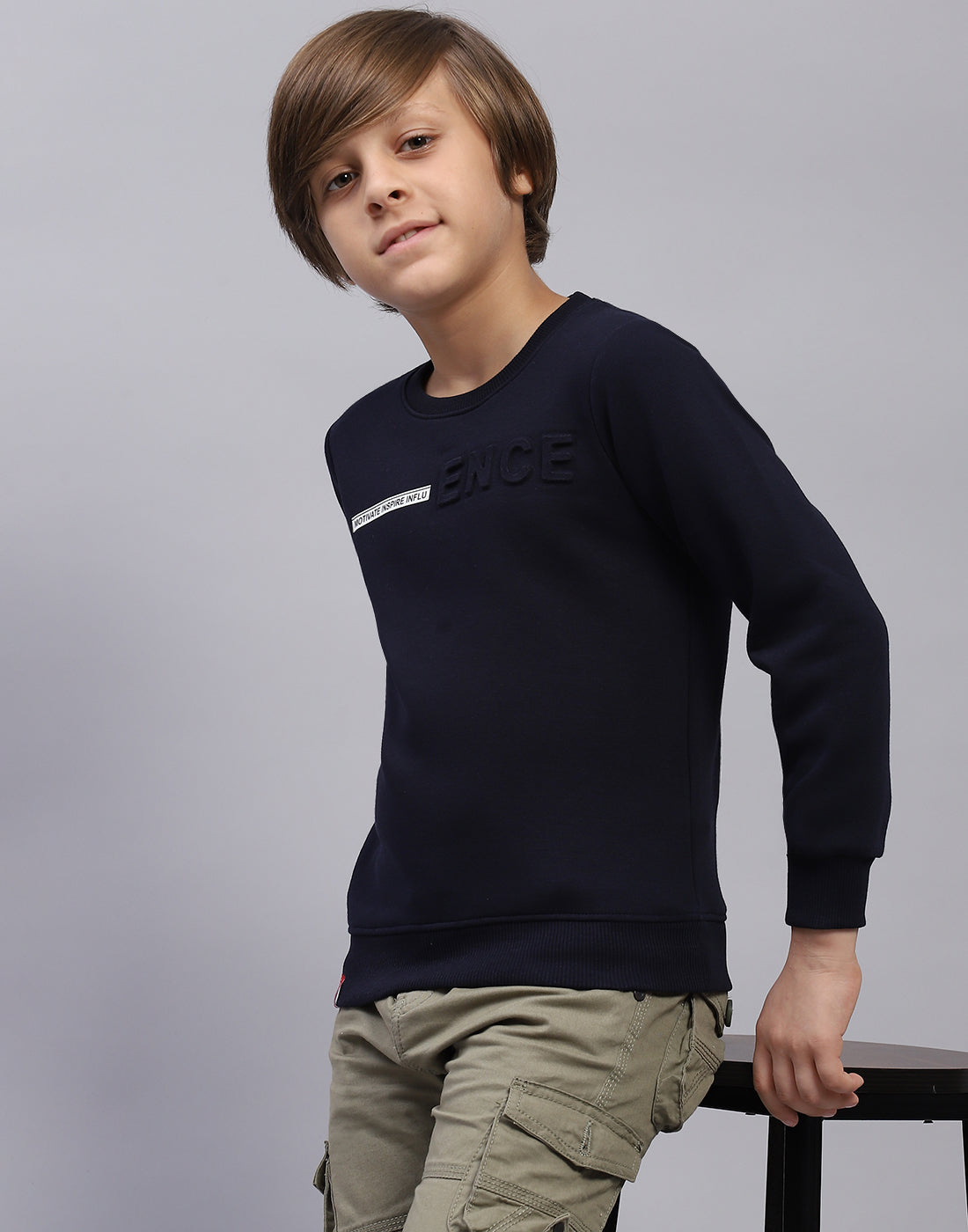 Boys Navy Blue Solid Round Neck Full Sleeve Sweatshirt