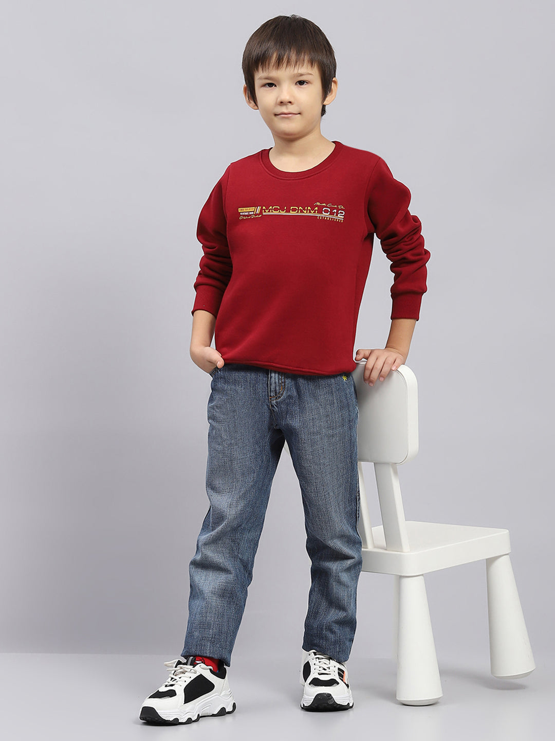 Boys Maroon Printed Round Neck Full Sleeve Sweatshirt