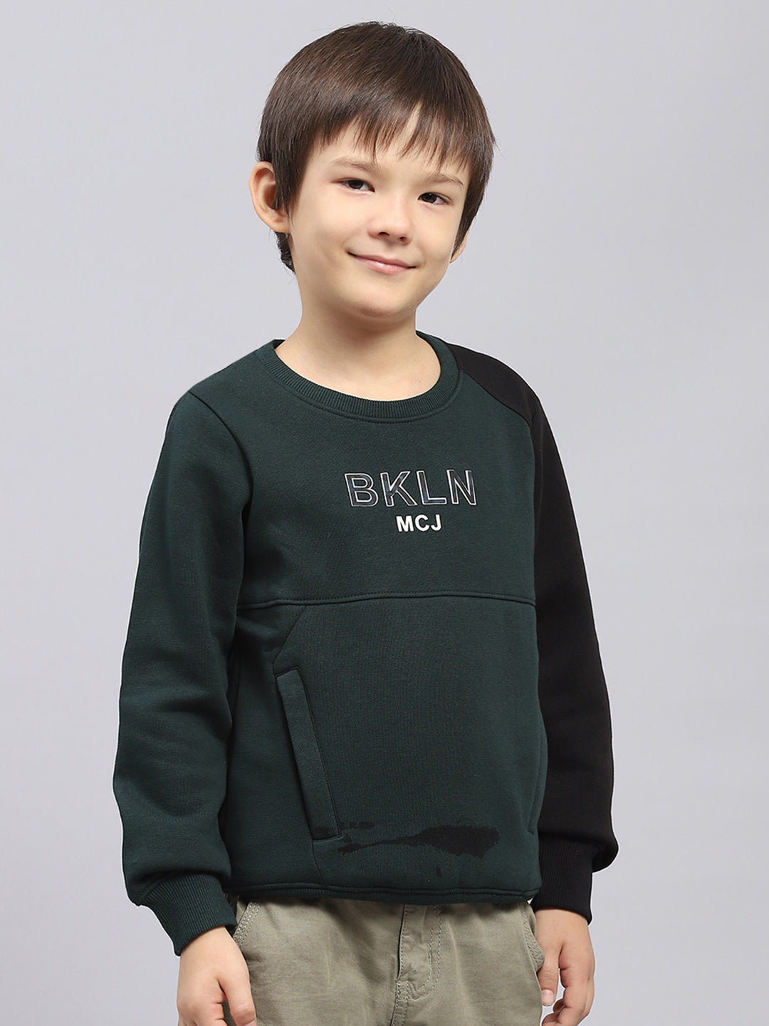 Boys Green Printed Round Neck Full Sleeve Sweatshirt