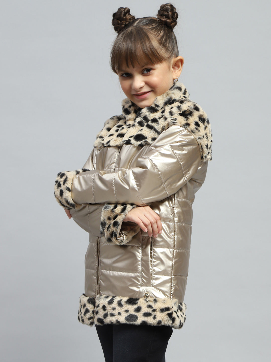 Girls Beige Solid Mock Neck Full Sleeve Jacket