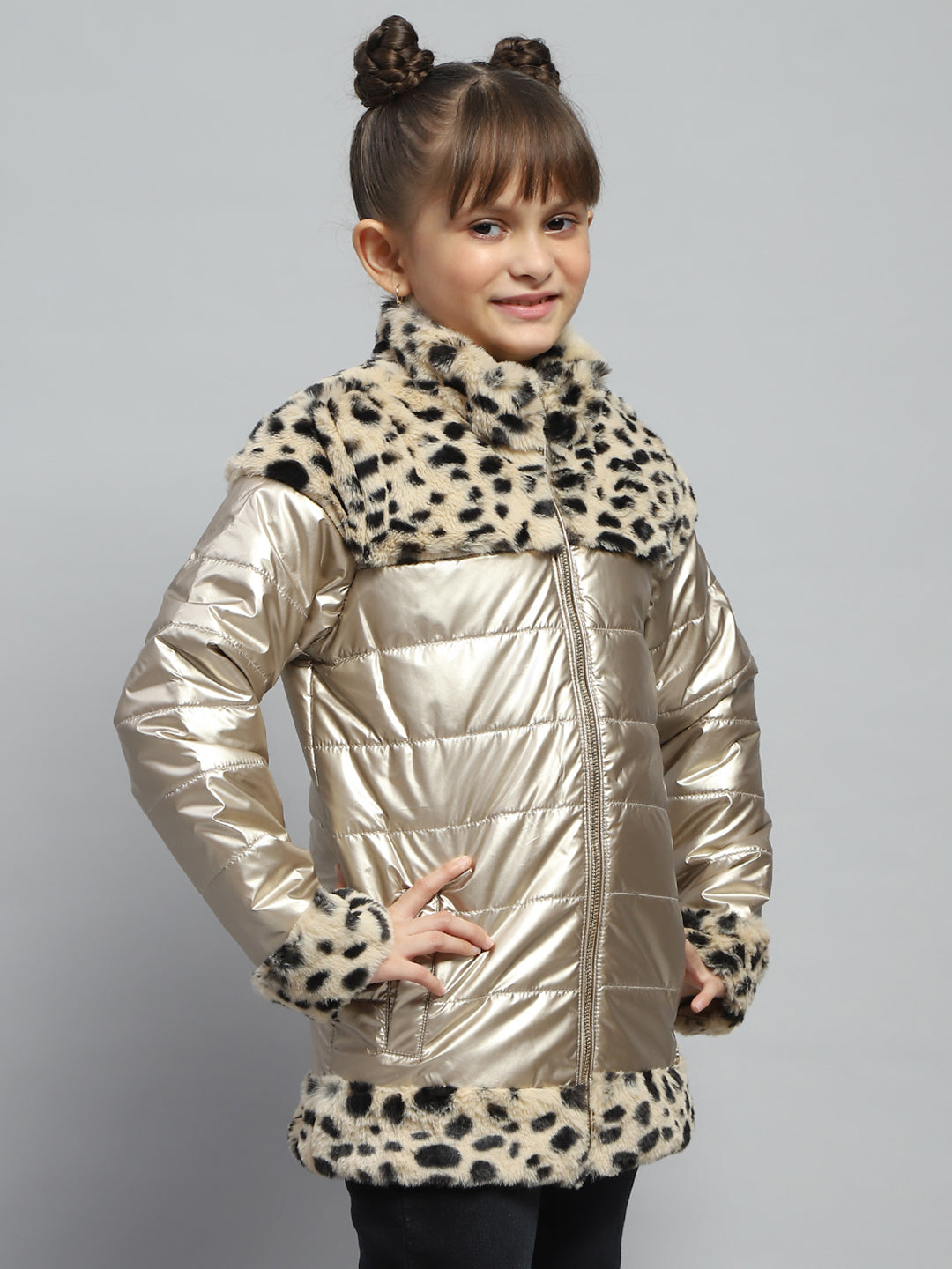 Girls Beige Solid Mock Neck Full Sleeve Jacket