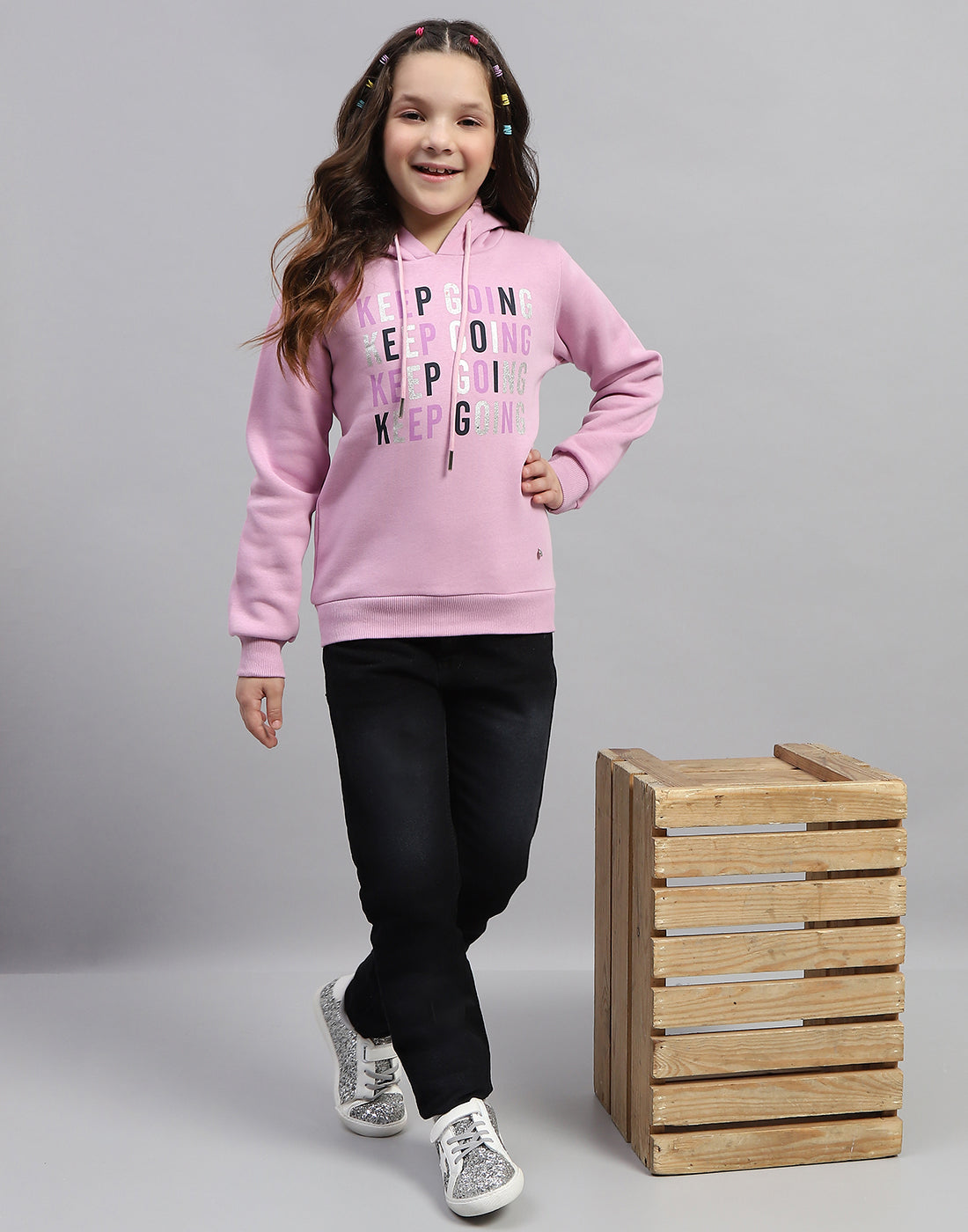 Girls Purple Solid Hooded Full Sleeve Sweatshirt