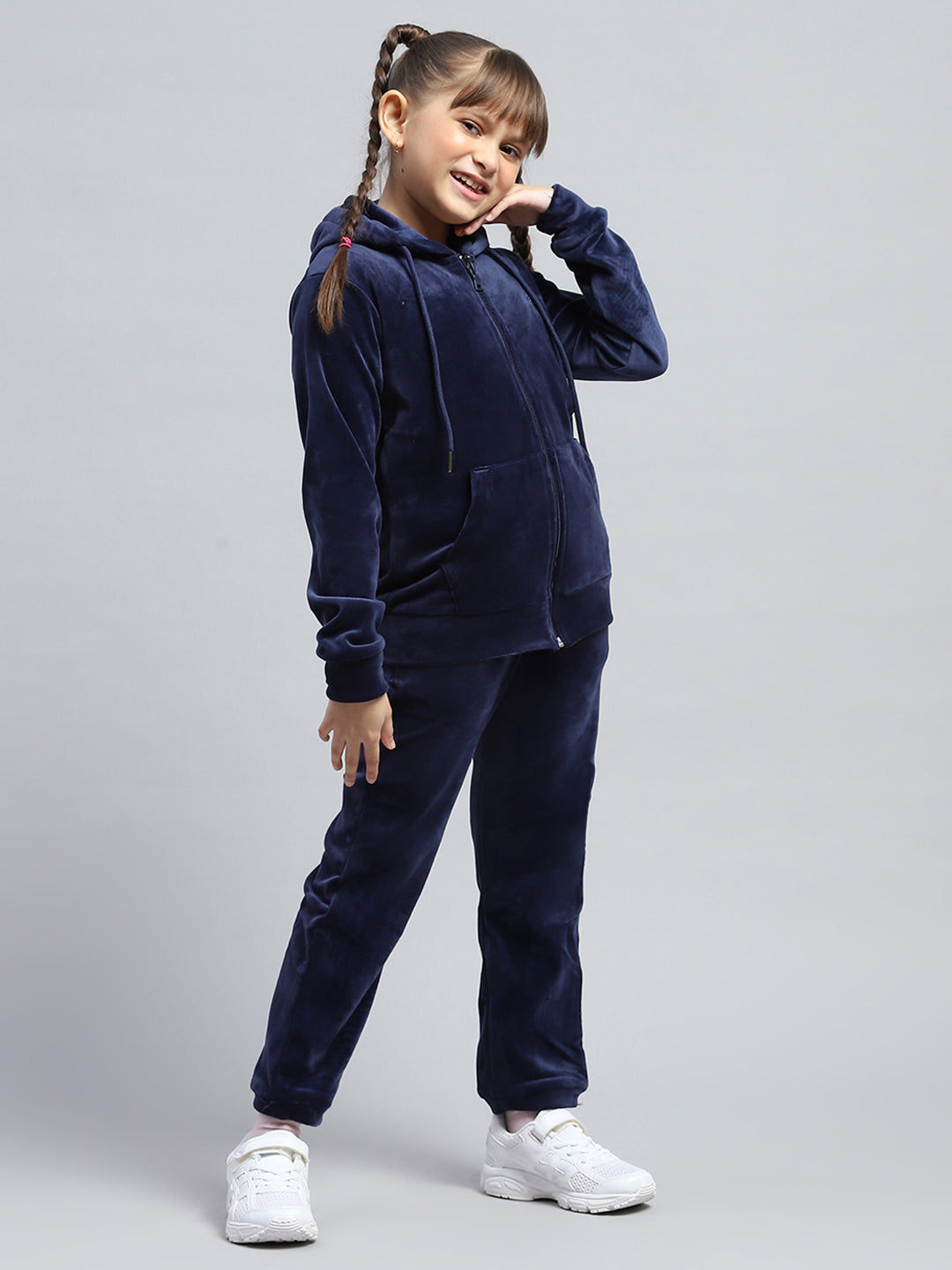 Girls Navy Blue Solid Hooded Full Sleeve Tracksuit