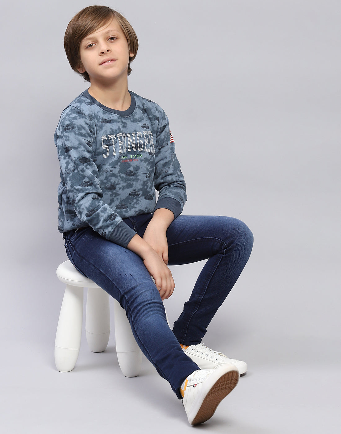 Boys Blue Printed Round Neck Full Sleeve Sweatshirt