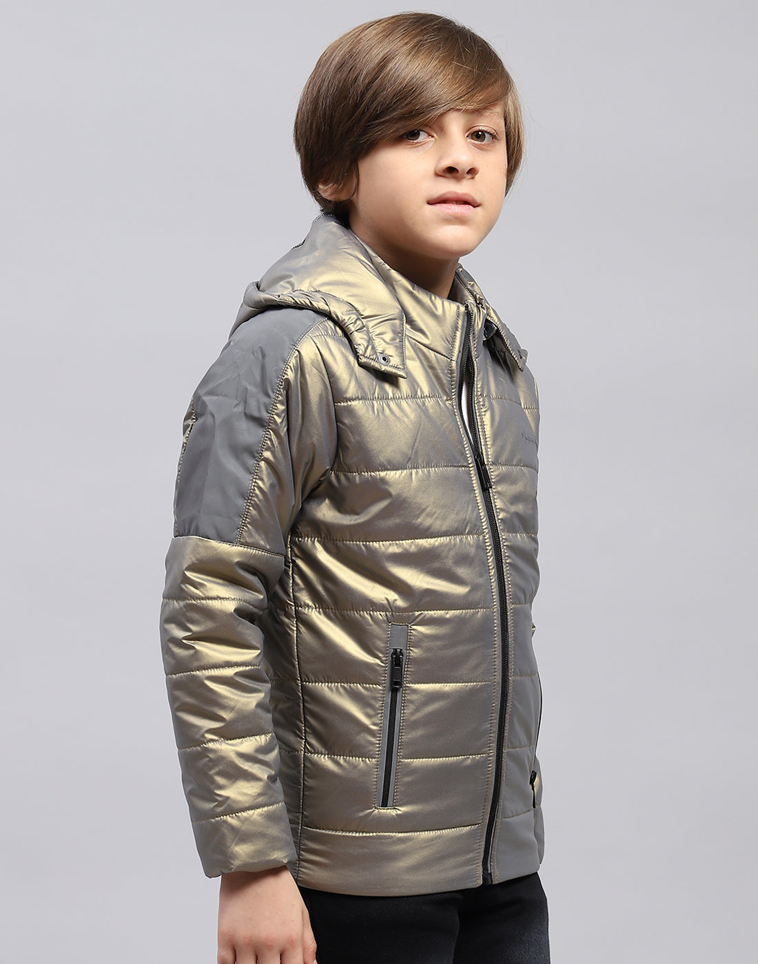 Boys Olive Solid Hooded Full Sleeve Jacket