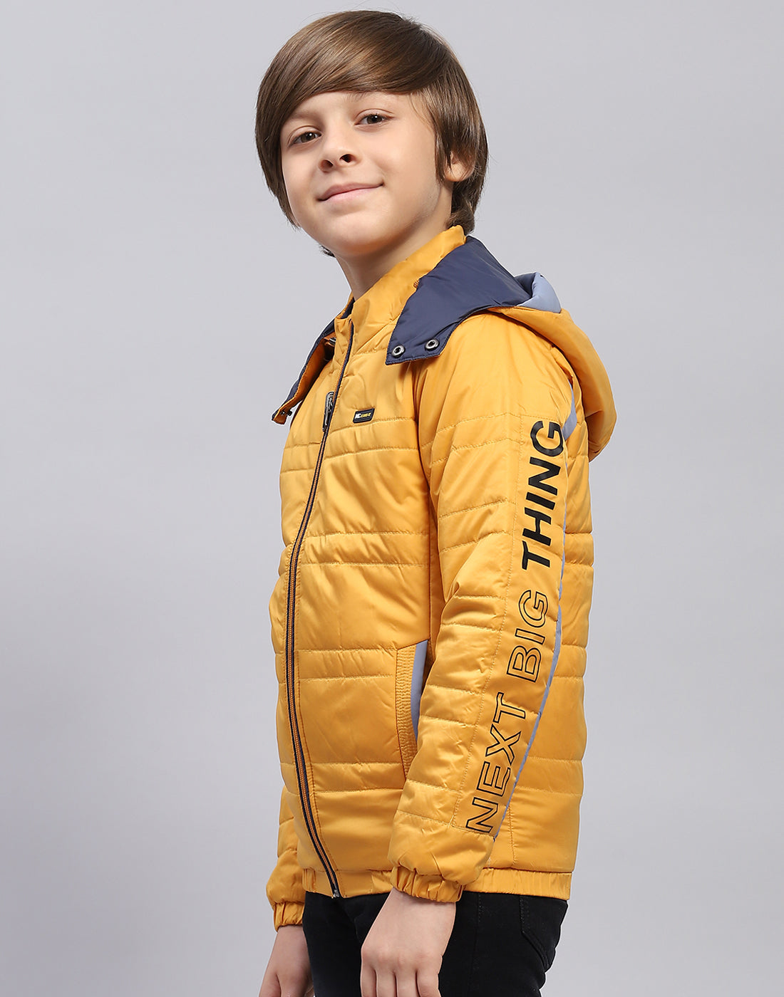 Boys Yellow Solid Hooded Full Sleeve Jacket