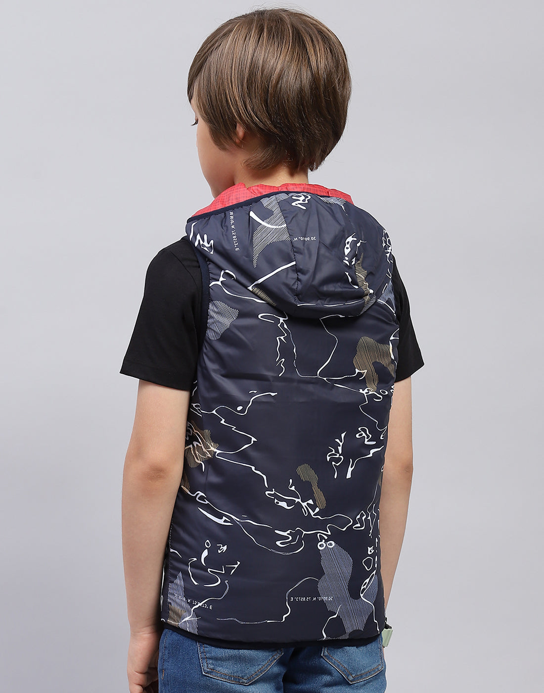 Boys Red Printed Hooded Sleeveless Jacket