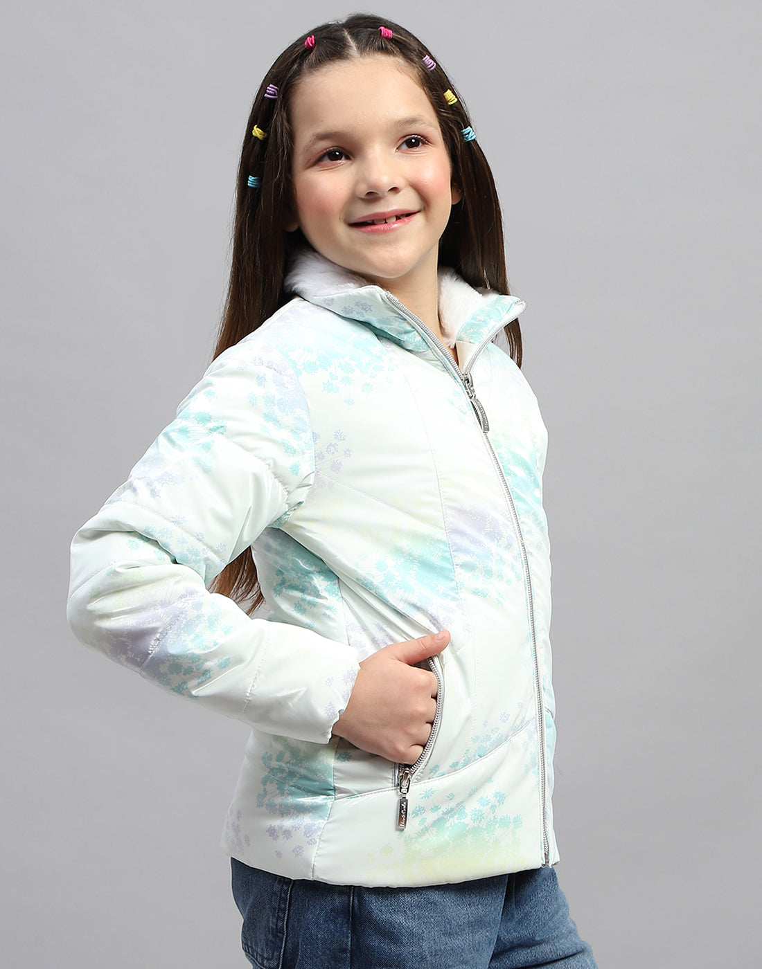 Girls Light Green Printed High Neck Full Sleeve Jacket