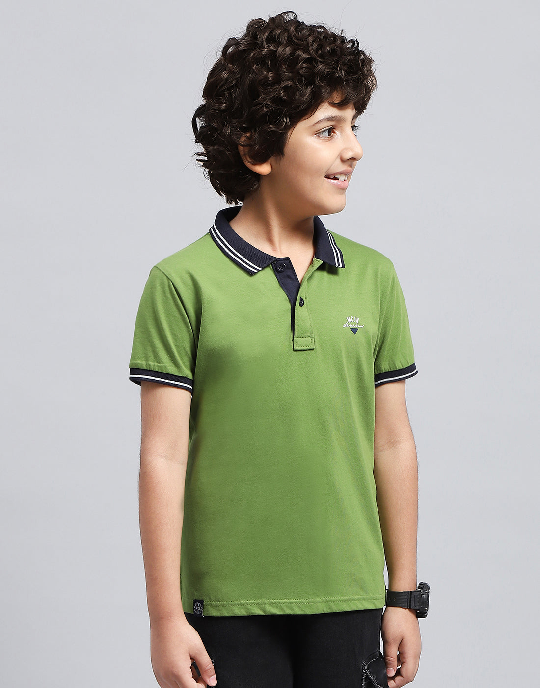 Boys Green Solid Polo Collar Half Sleeve T-Shirt