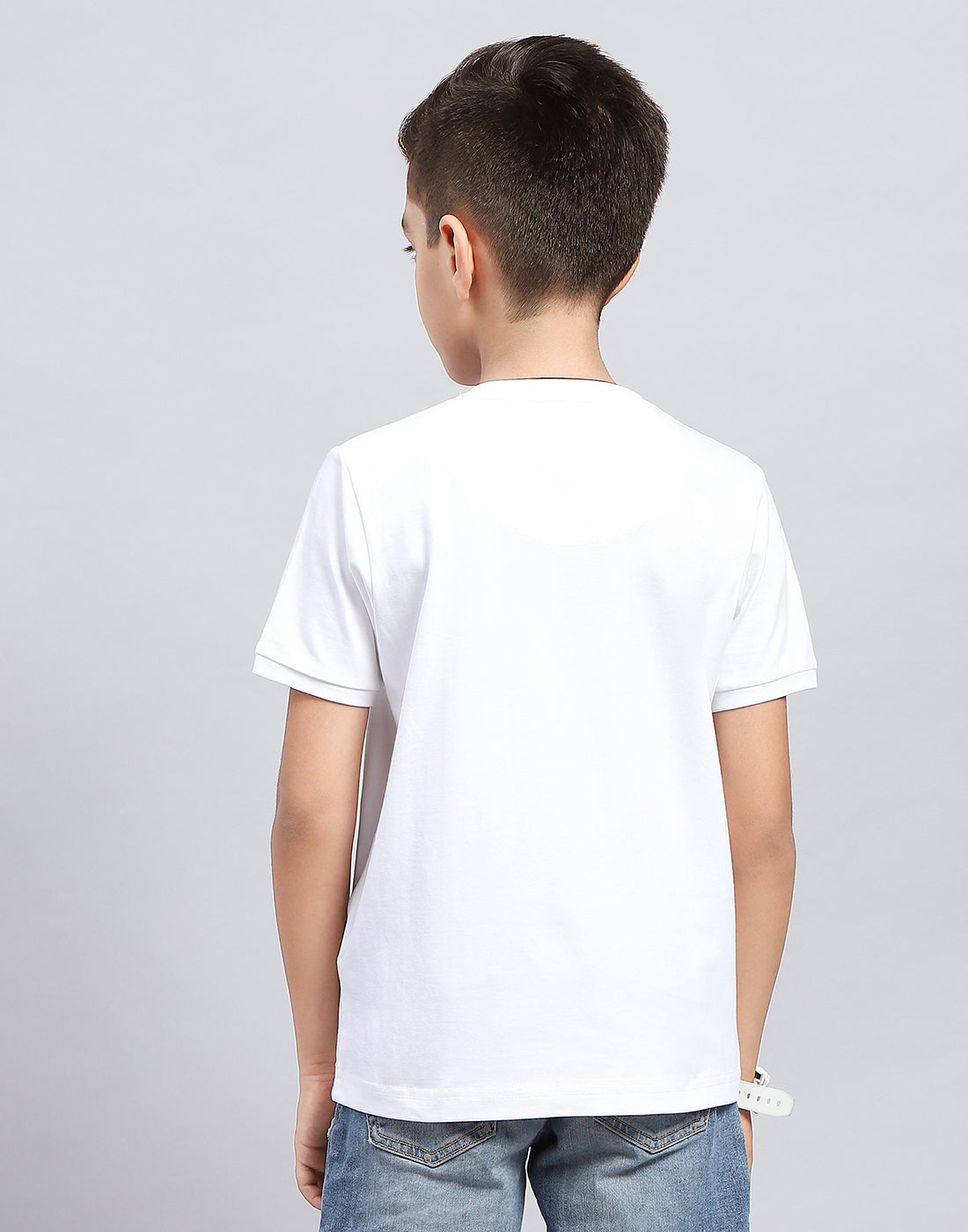 Boys White Solid V Neck Half Sleeve T-Shirt