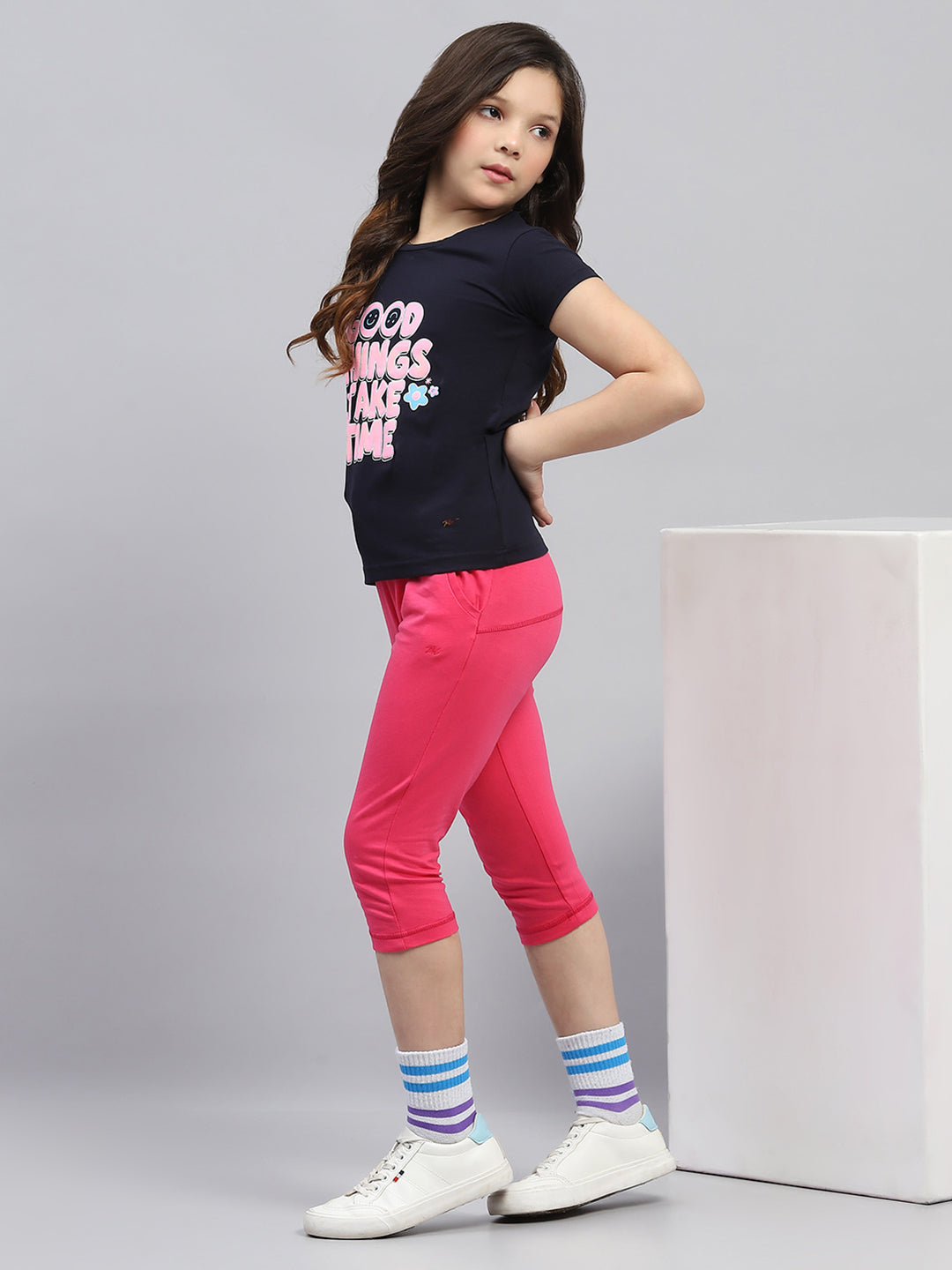 Girls Pink Solid Regular Fit Capri