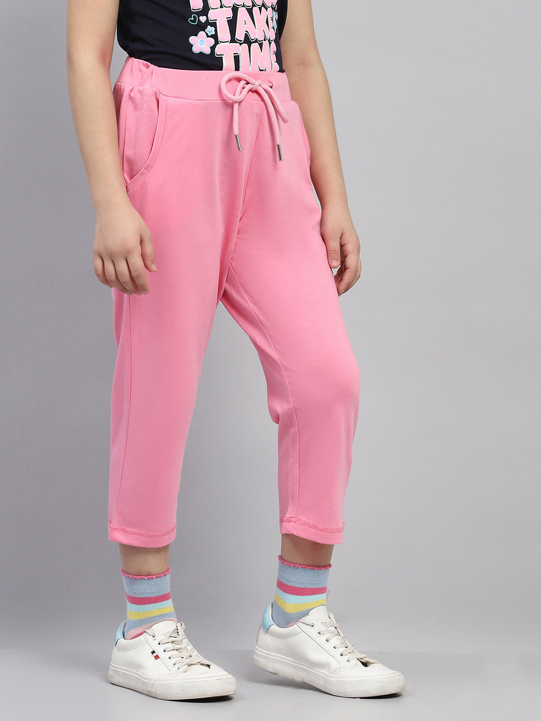 Girls Pink Solid Regular Fit Capri