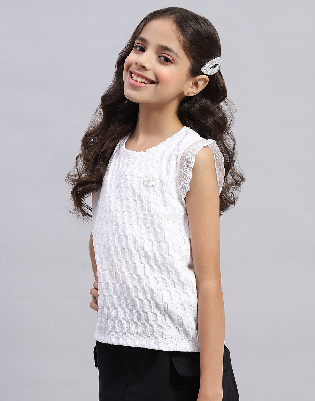 Girls White Self Design Round Neck Half Sleeve Top