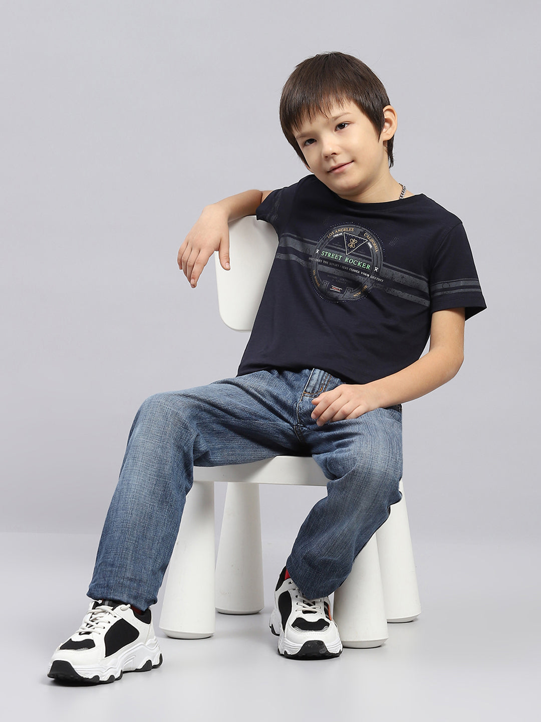 Boys Navy Blue Self Design Round Neck Half Sleeve T-Shirt