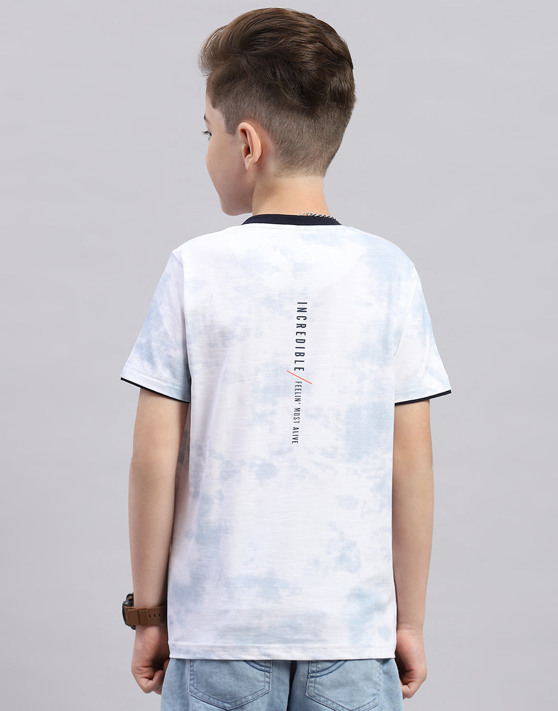 Boys Off White Printed Round Neck Half Sleeve T-Shirt