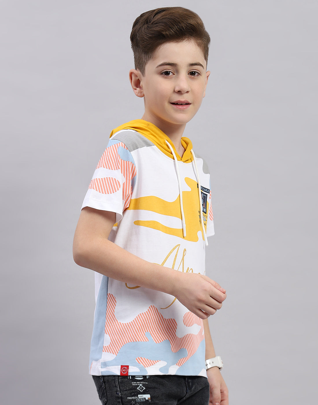 Boys White Printed Hooded Half Sleeve T-Shirt