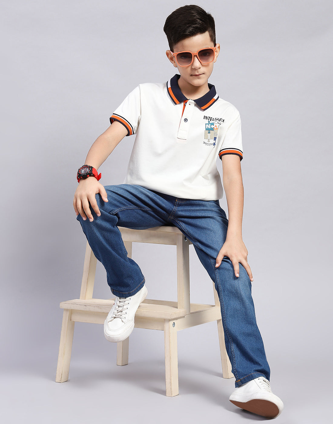 Boys Off White Printed Polo Collar Half Sleeve T-Shirt