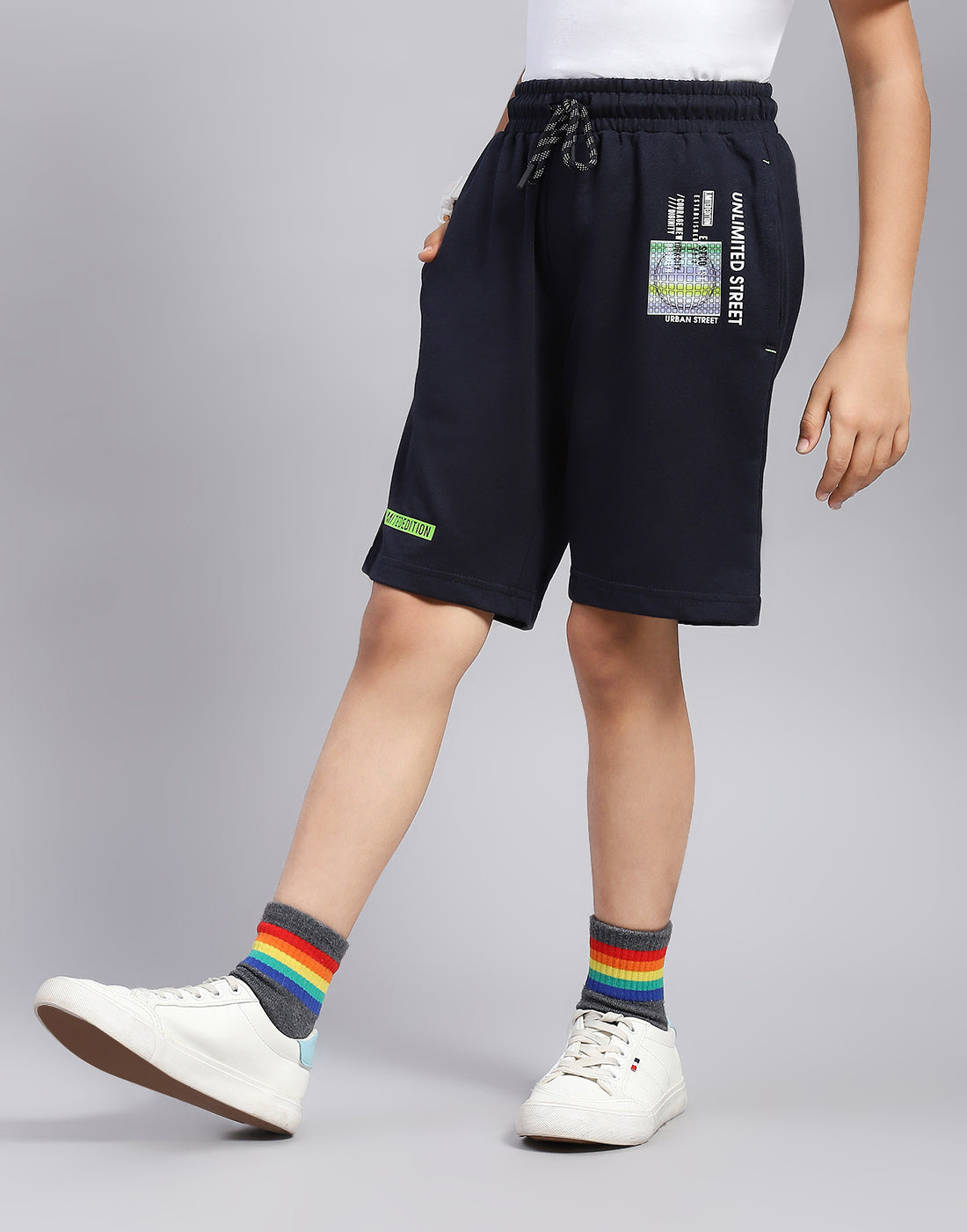 Boys Navy Blue Printed Regular Fit Bermuda