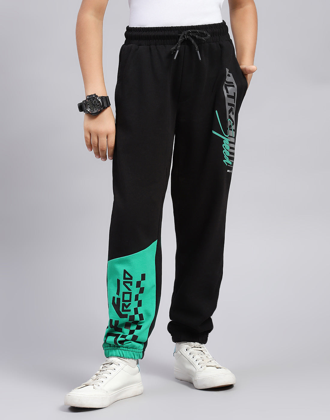 Boys Black Printed Regular Fit Lower