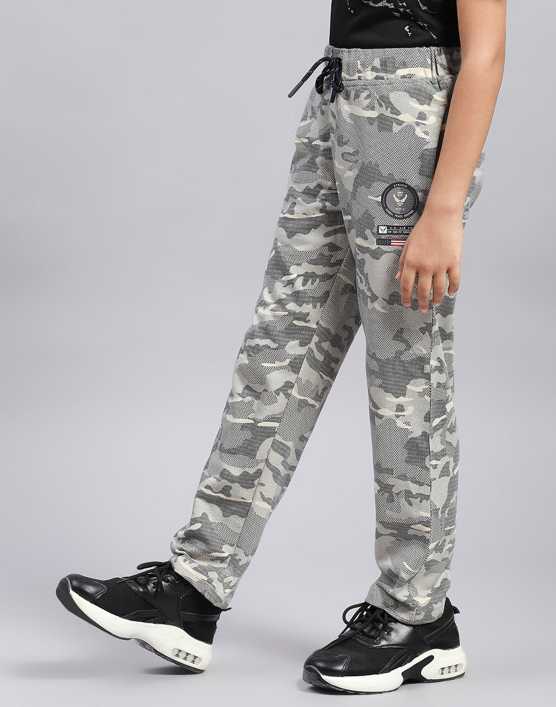 Boys Grey Printed Regular Fit Lower