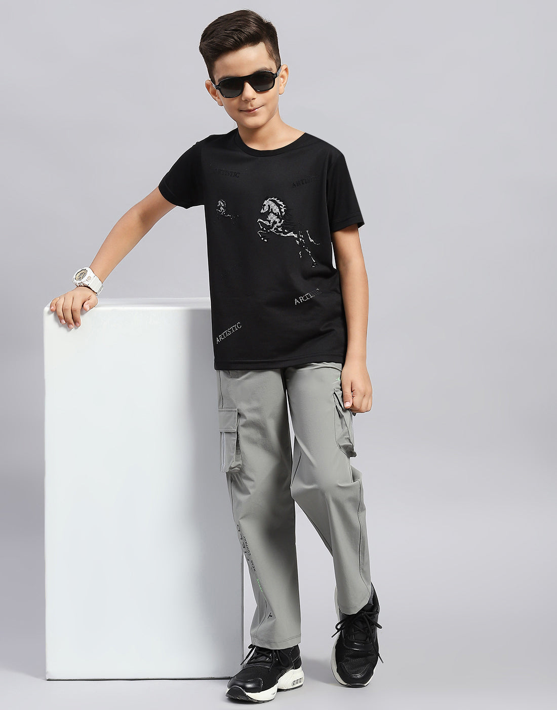 Boys Grey Printed Regular Fit Lower