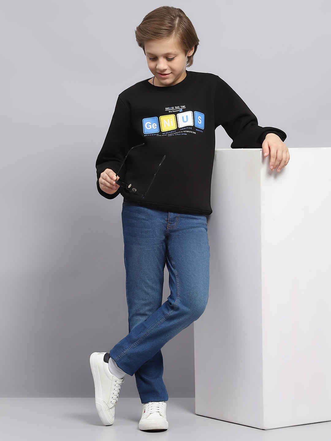 Boys Black Printed Round Neck Full Sleeve Sweatshirt