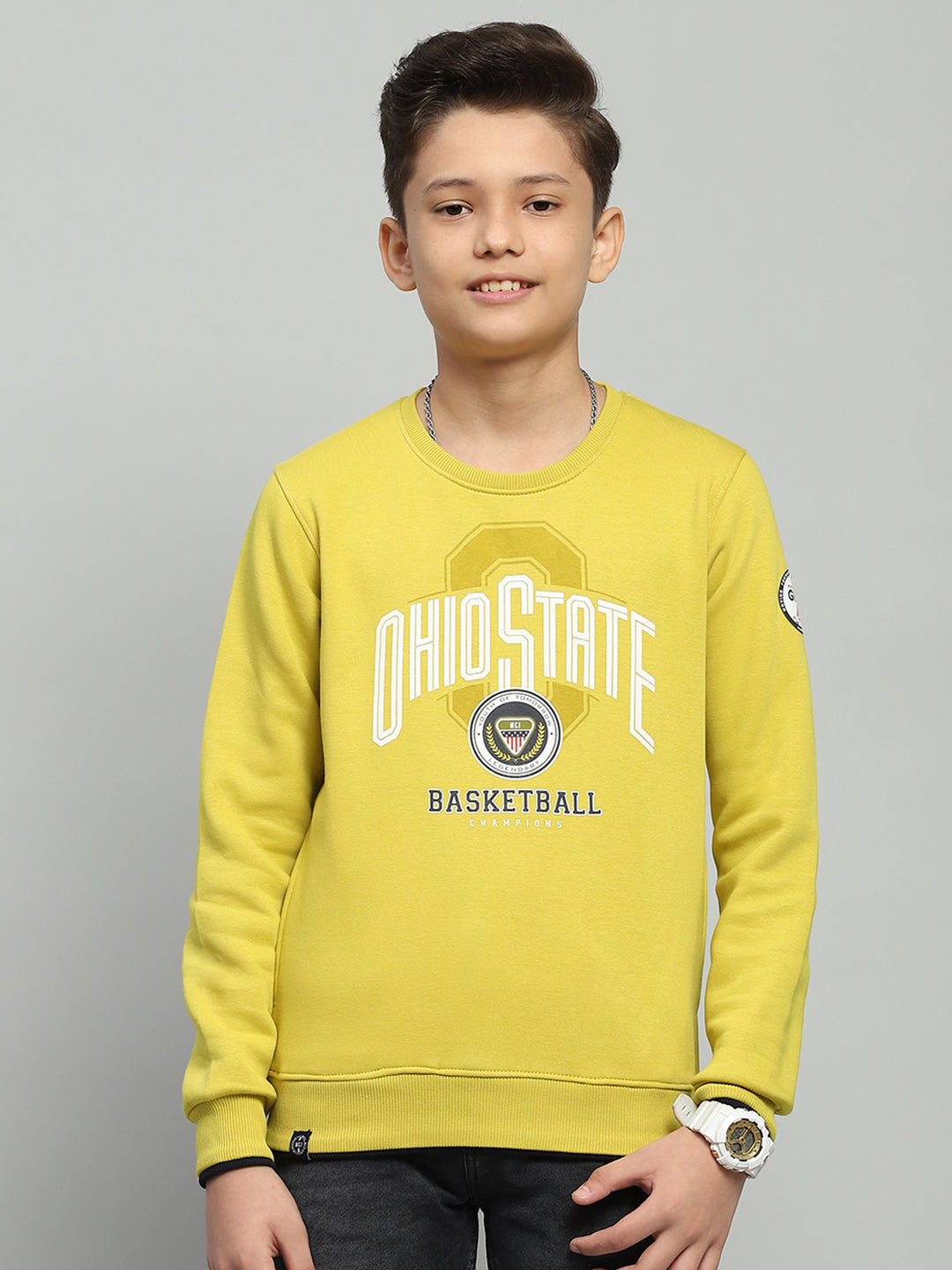 Boys Yellow Printed Round Neck Full Sleeve Sweatshirt