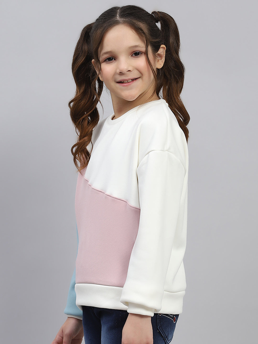 Girls Multicolor Solid Round Neck Full Sleeve Sweatshirt