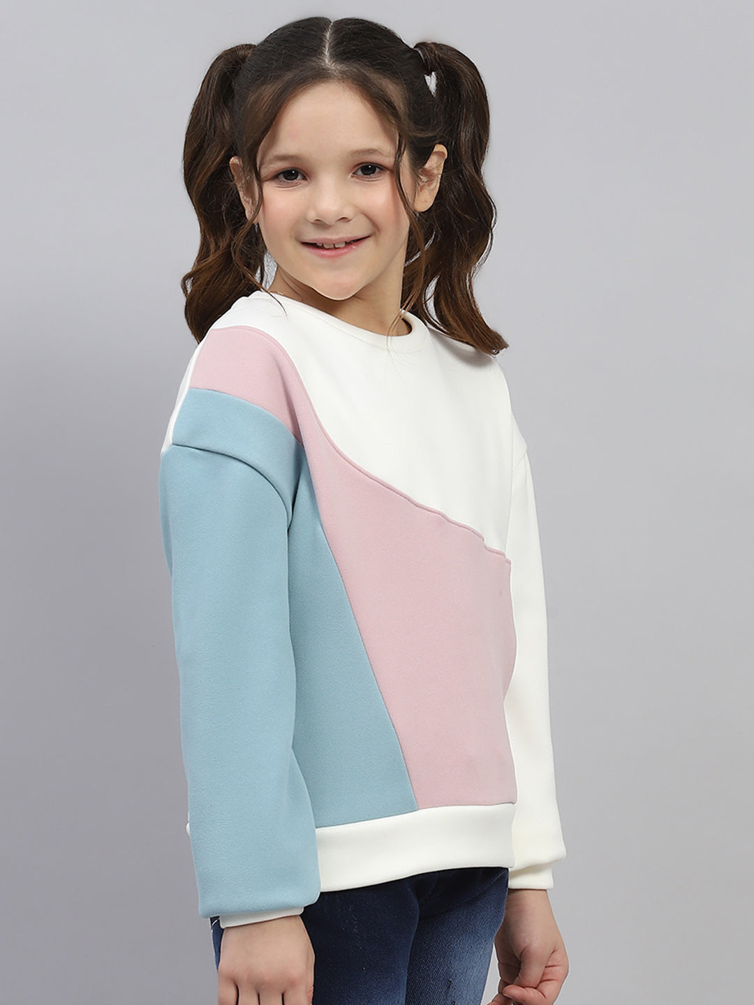 Girls Multicolor Solid Round Neck Full Sleeve Sweatshirt