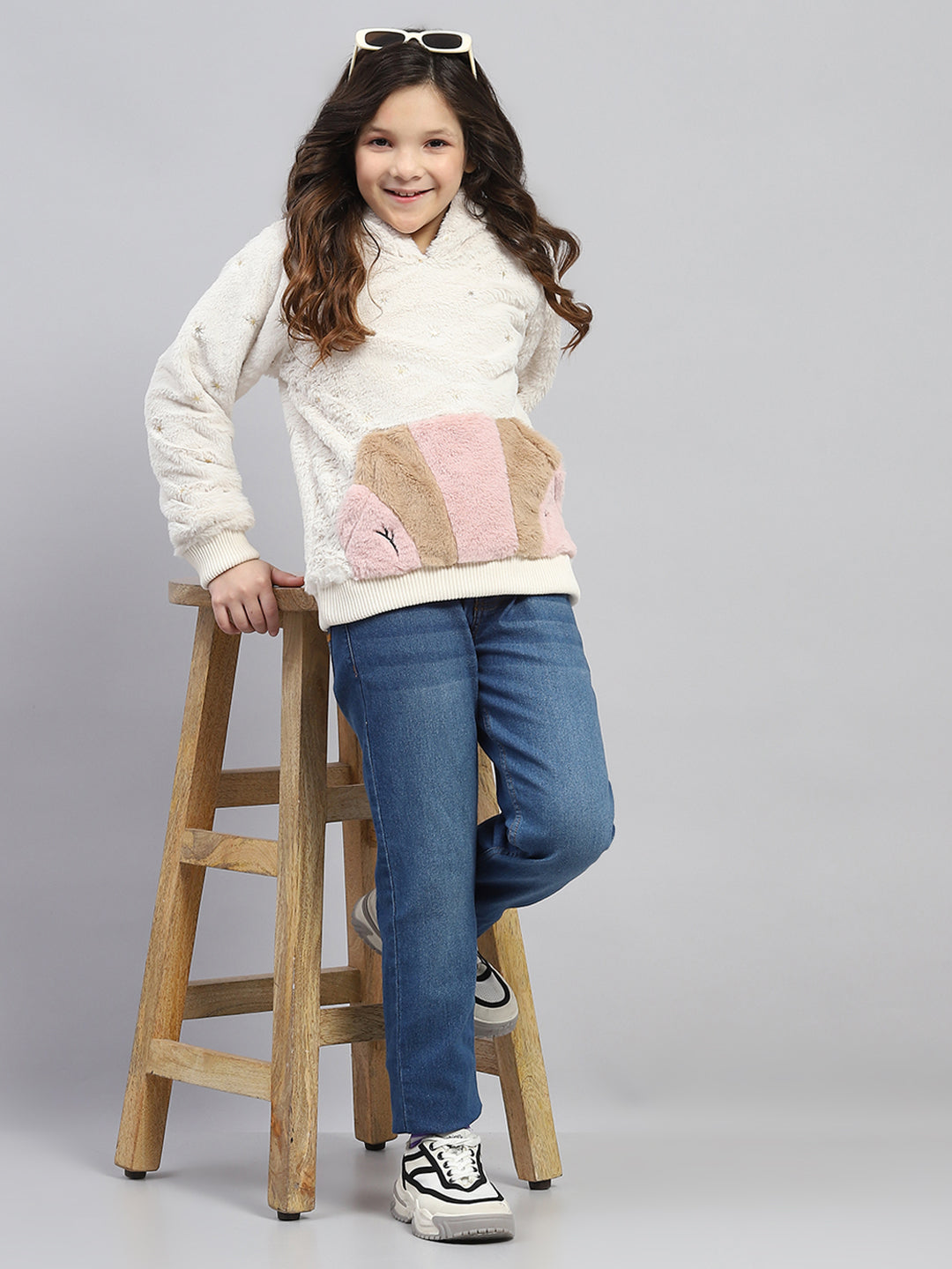 Girls Cream Self Design Hooded Full Sleeve Sweatshirt