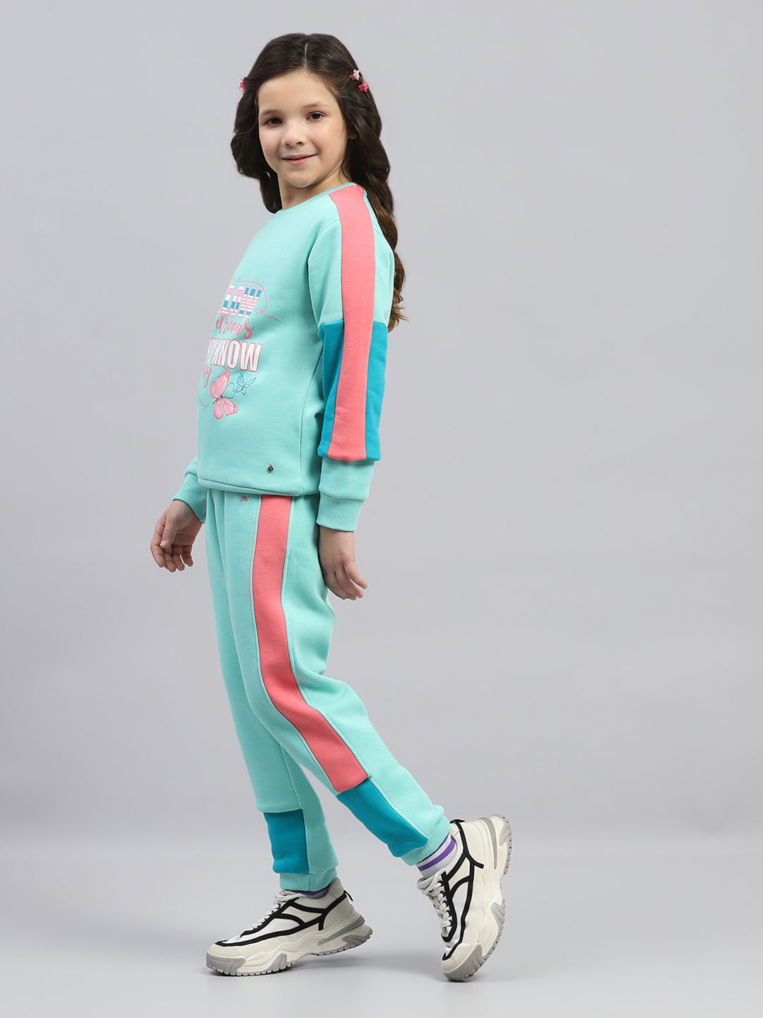 Girls Green Printed Round Neck Full Sleeve Tracksuit