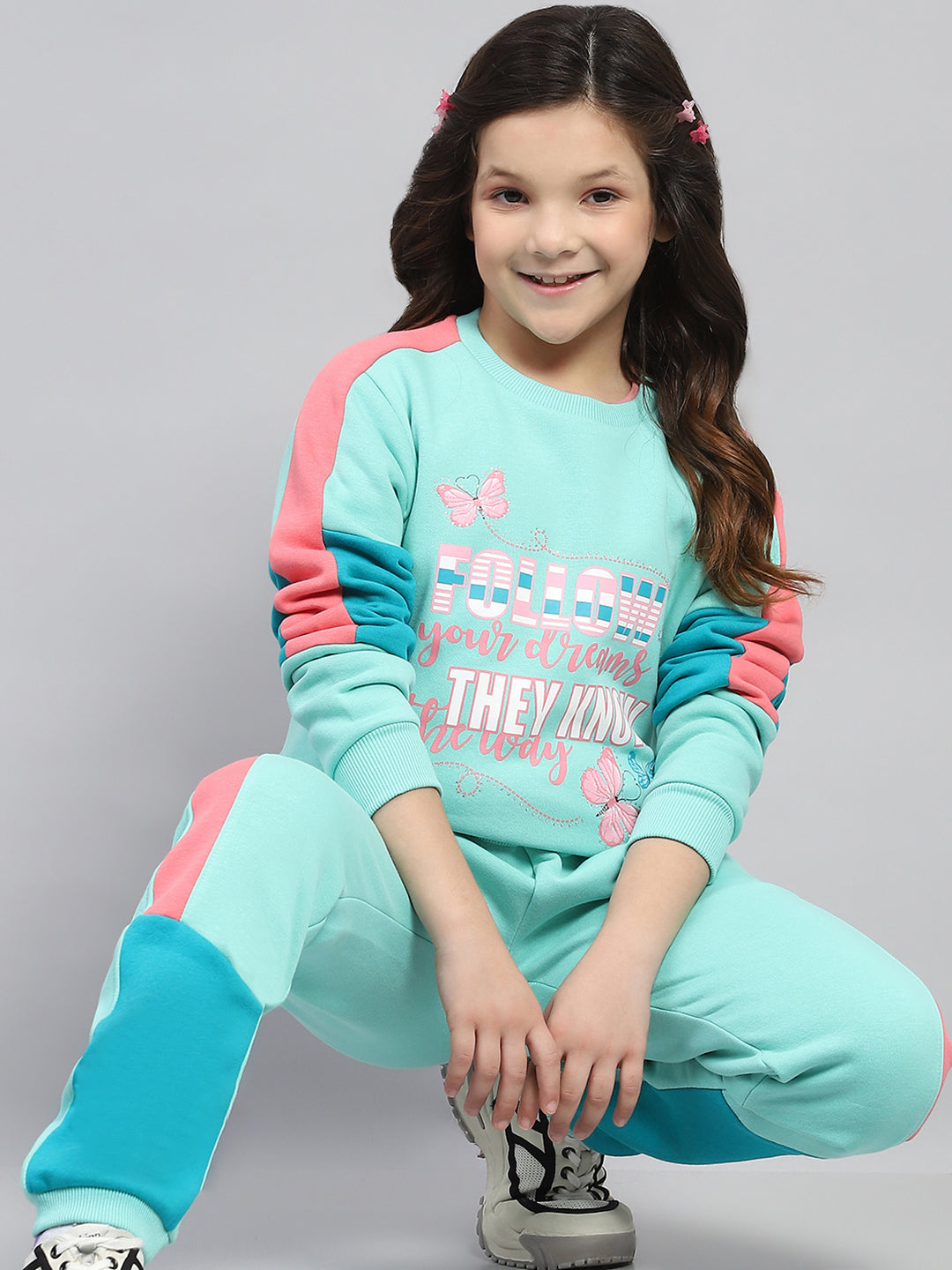 Girls Green Printed Round Neck Full Sleeve Tracksuit