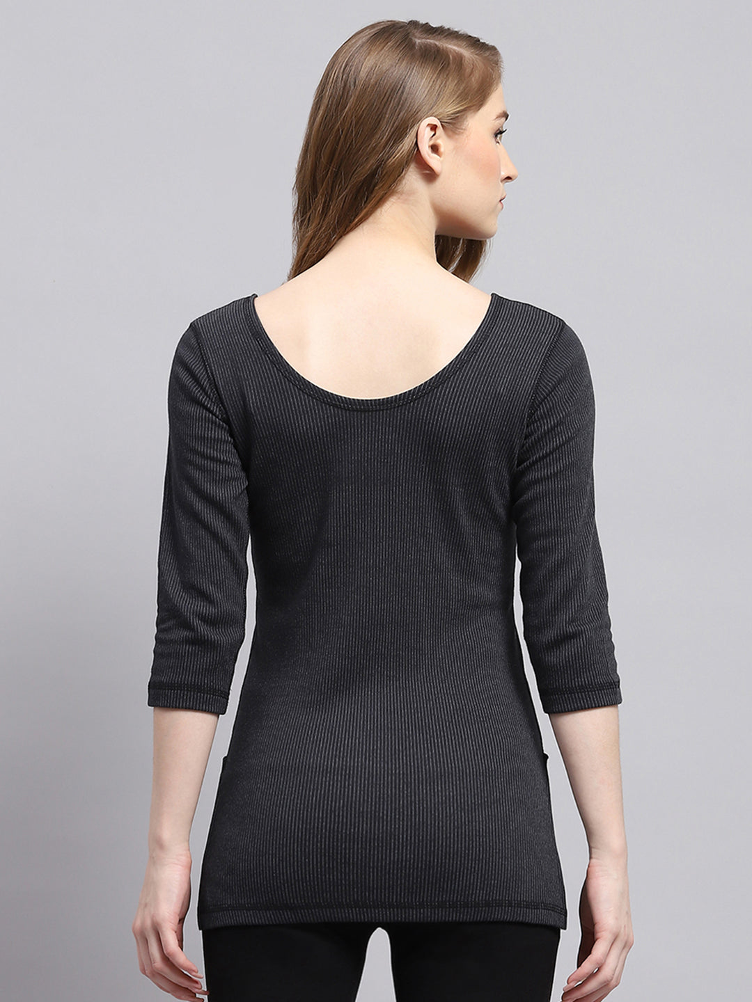 Women Black Solid Round Neck 3/4th Sleeve Thermal Vest