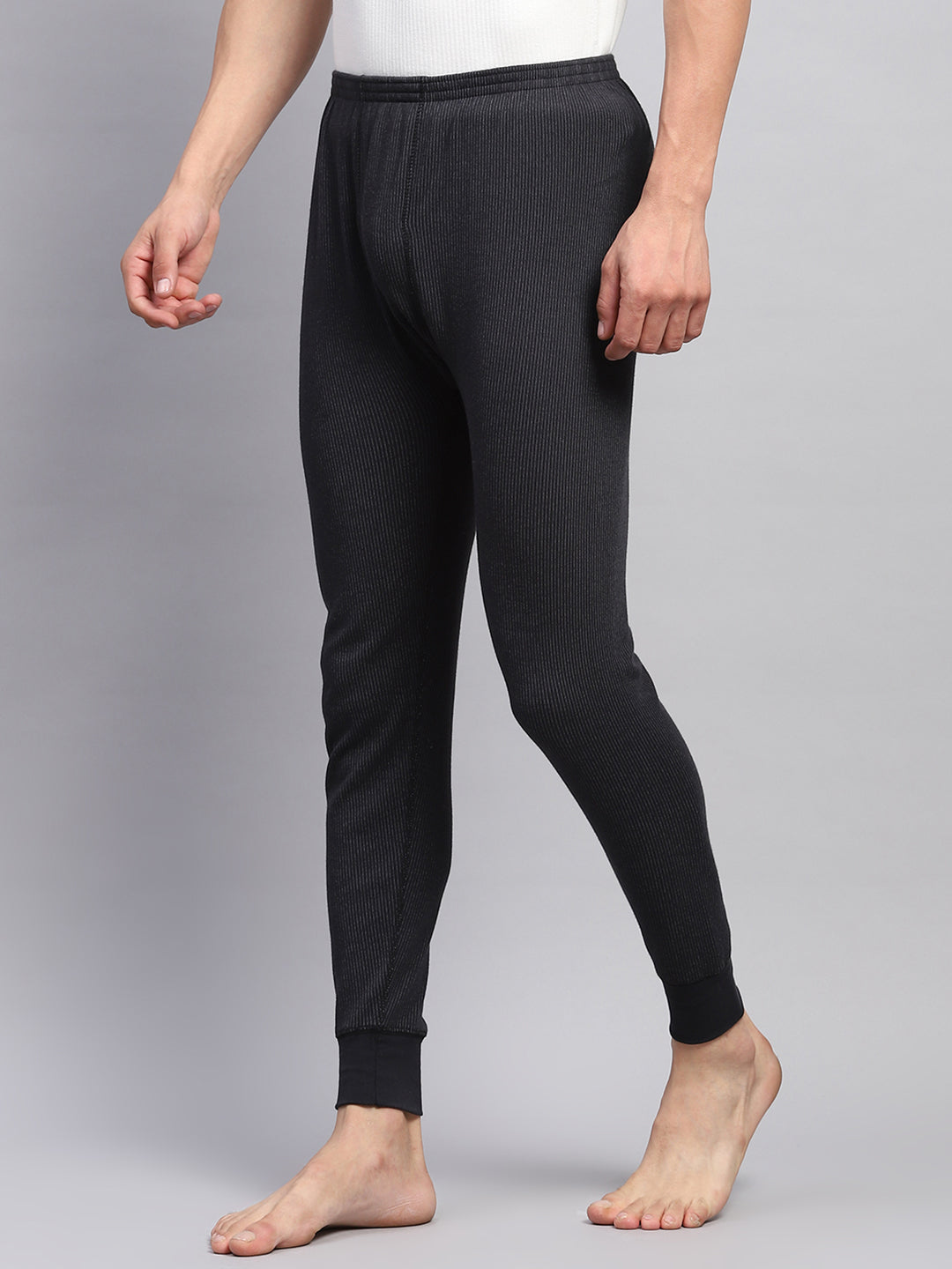 Men Black Solid Thermal Lower