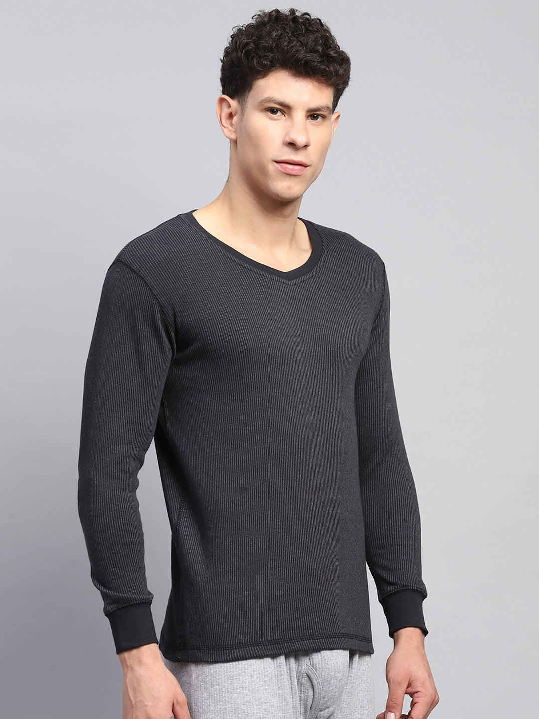 Men Black Solid V Neck Full Sleeve Thermal Vest