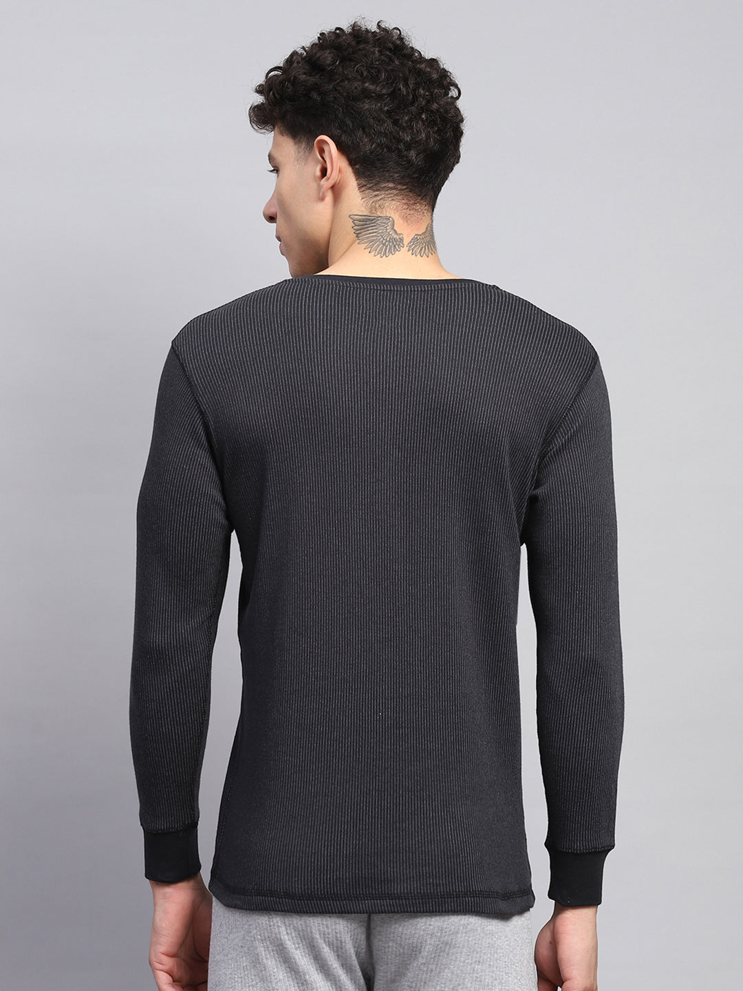 Men Black Solid V Neck Full Sleeve Thermal Vest