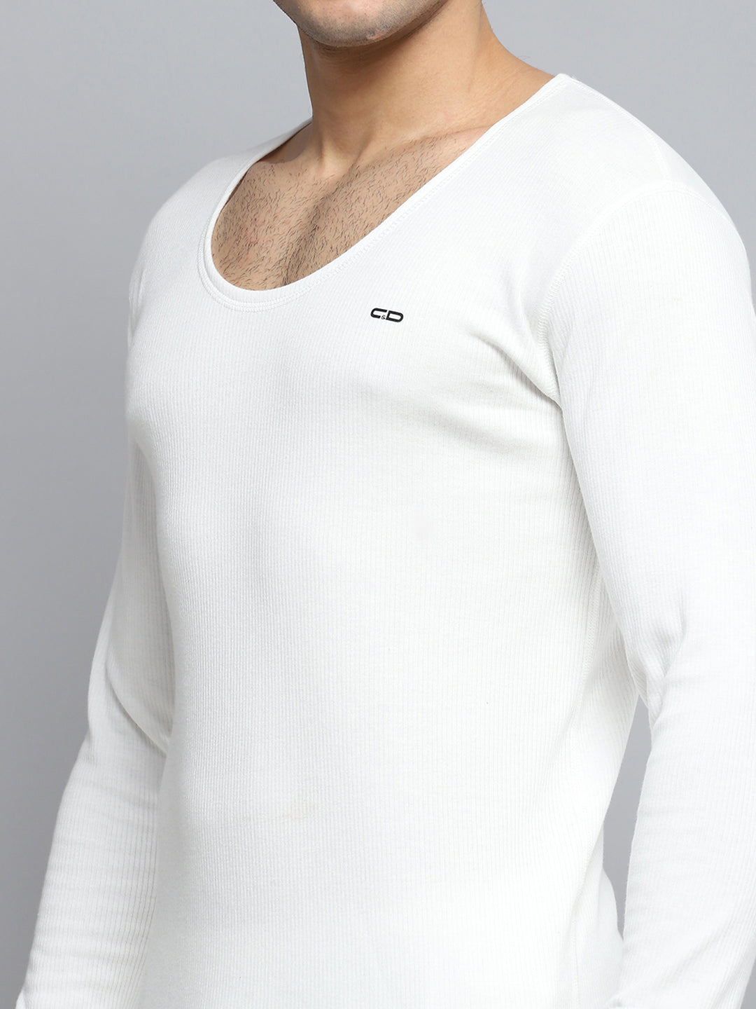 Men White Solid Round Neck Full Sleeve Thermal Vest