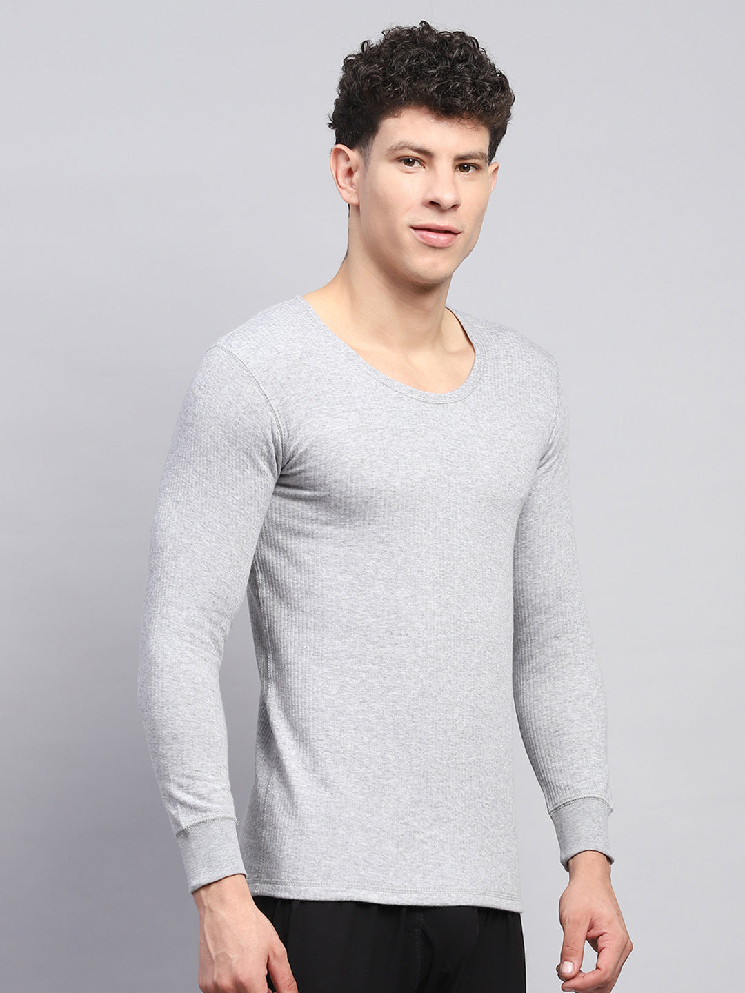 Men Grey Solid Round Neck Full Sleeve Thermal Vest