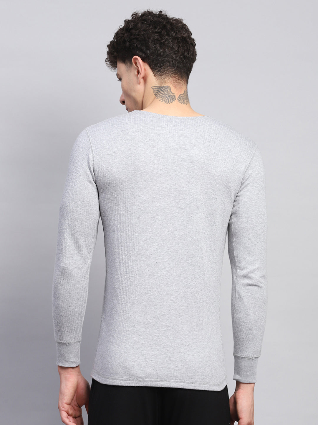 Men Grey Solid Round Neck Full Sleeve Thermal Vest