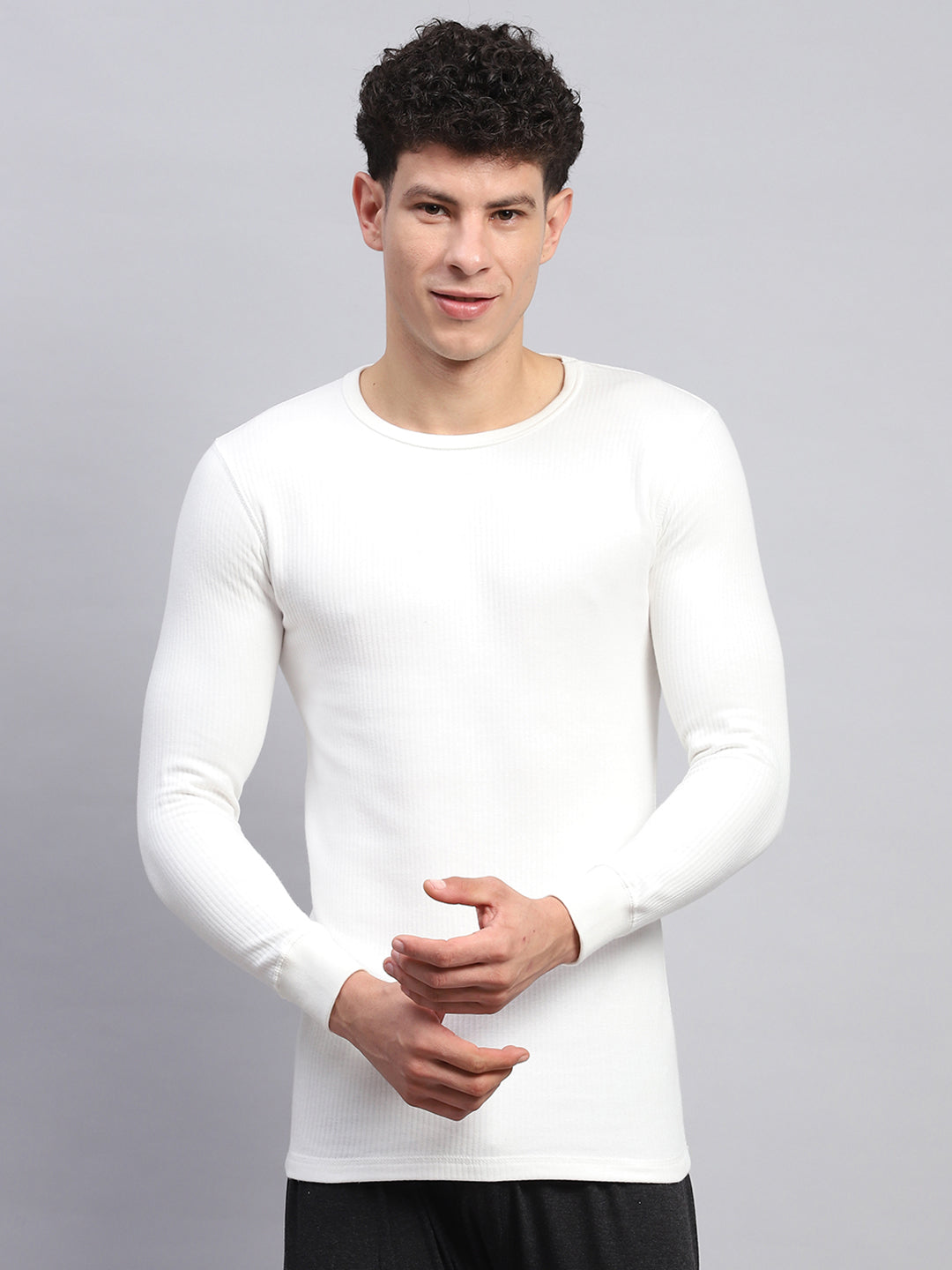 Men White Solid Round Neck Full Sleeve Thermal Vest