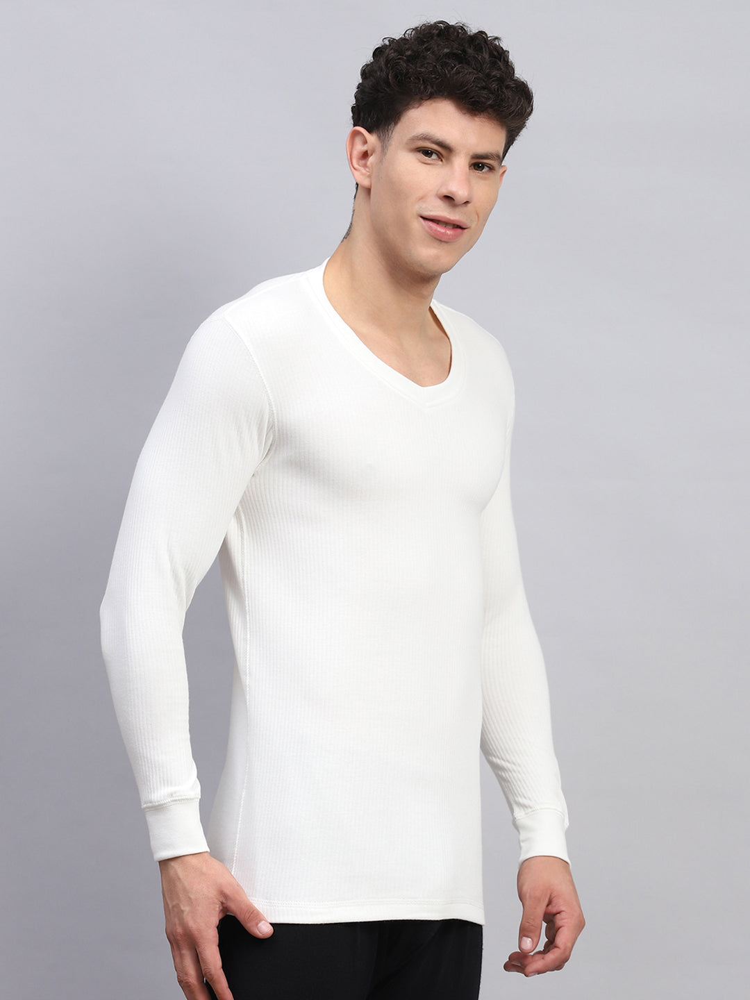 Men White Solid V Neck Full Sleeve Thermal Vest