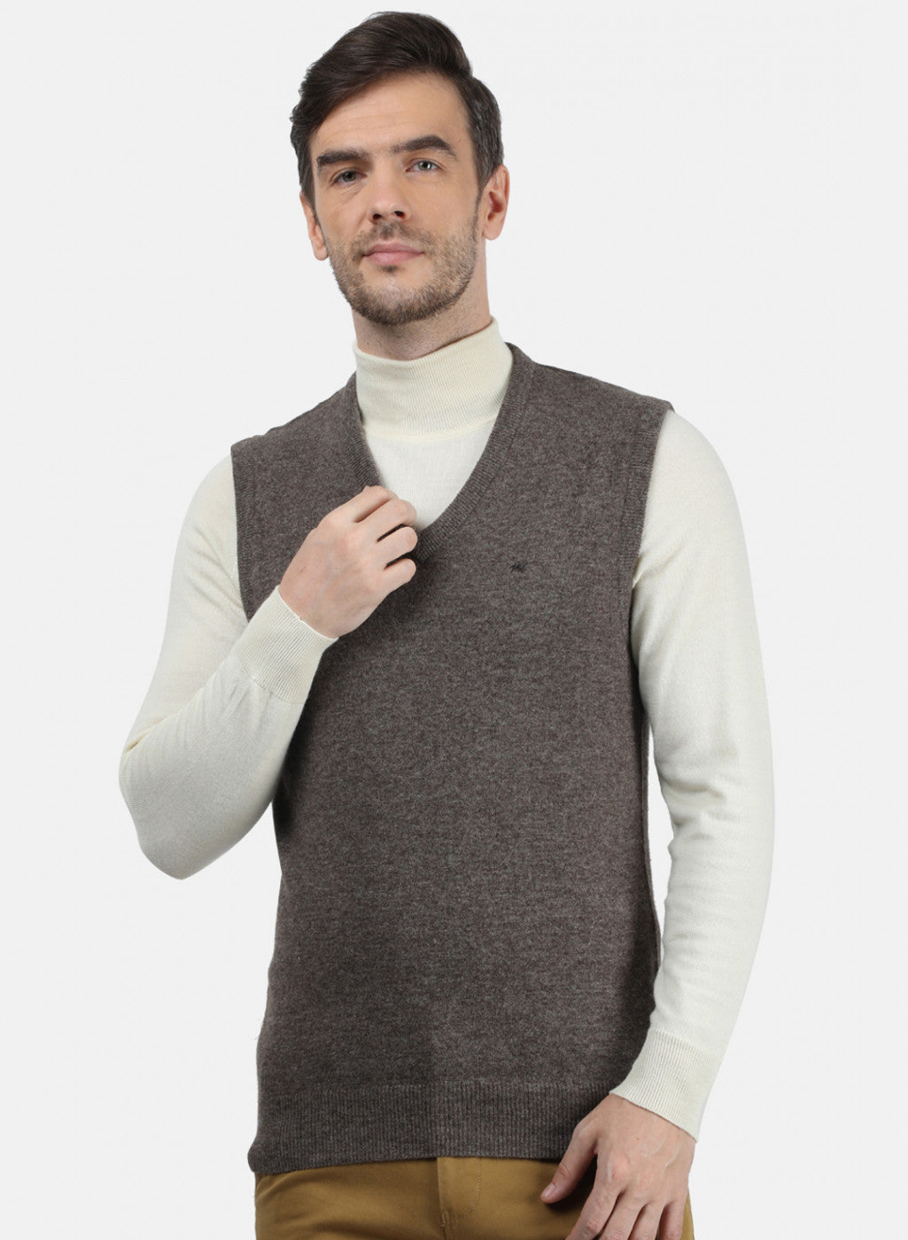 Men Brown Solid Sweater