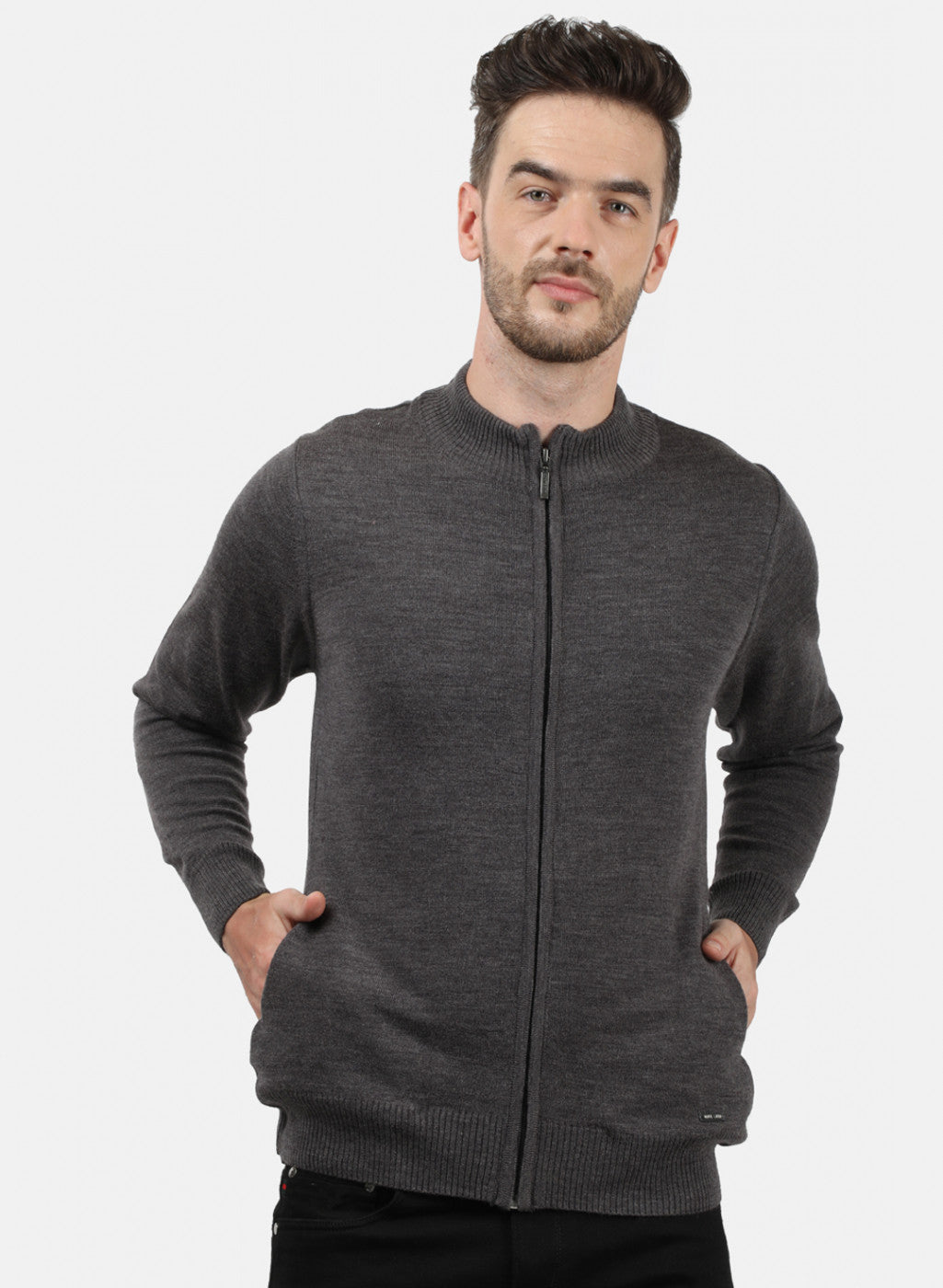 Men Grey Solid Pullover