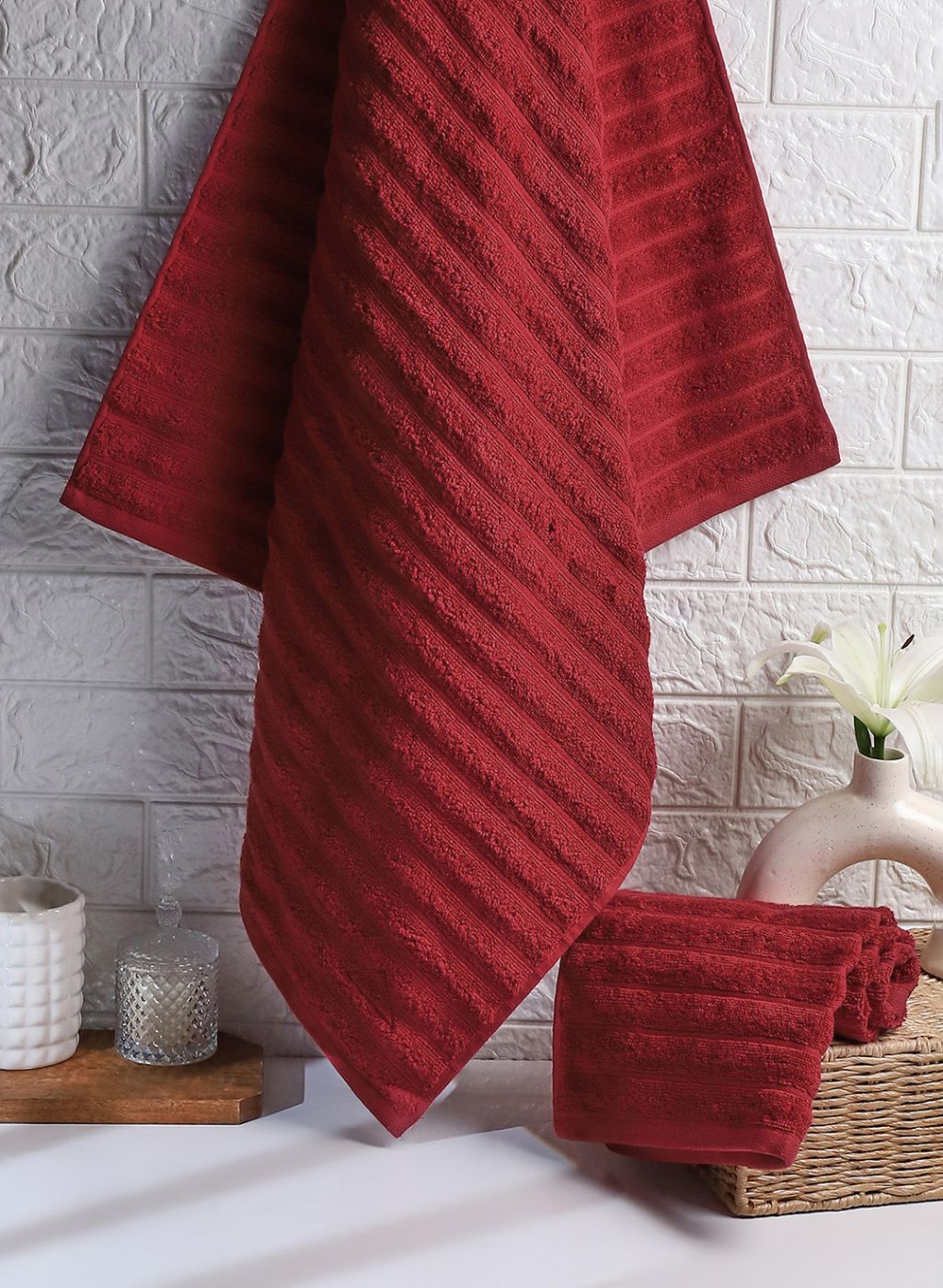 Red Cotton 525 GSM Towel Set Pack of 2 (1 Bath & 1 Hand Towel)