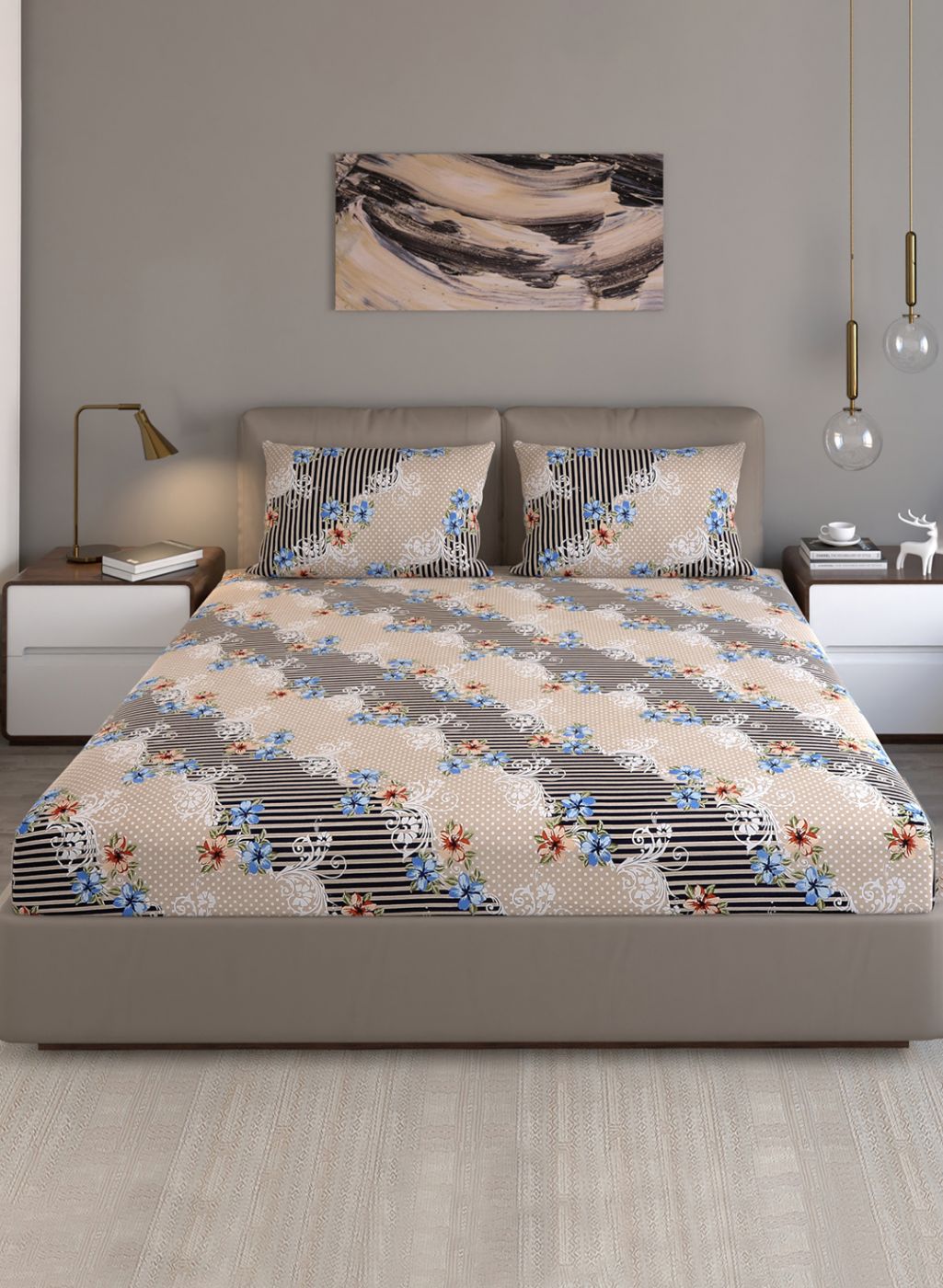 130 GSM Polyester Queen Bedsheet with 2 Pillow Covers